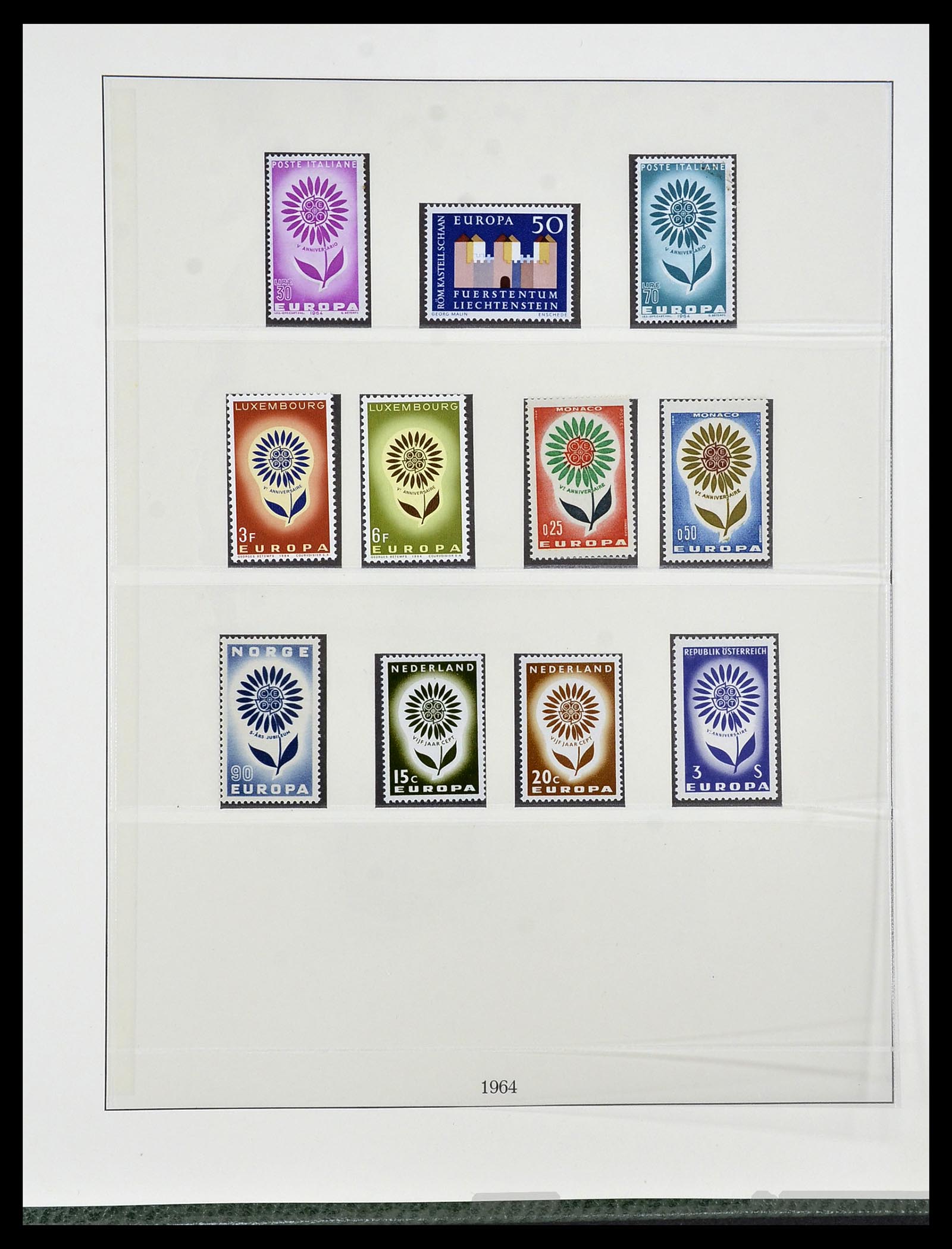 34174 017 - Postzegelverzameling 34174 Europa CEPT 1956-1999.