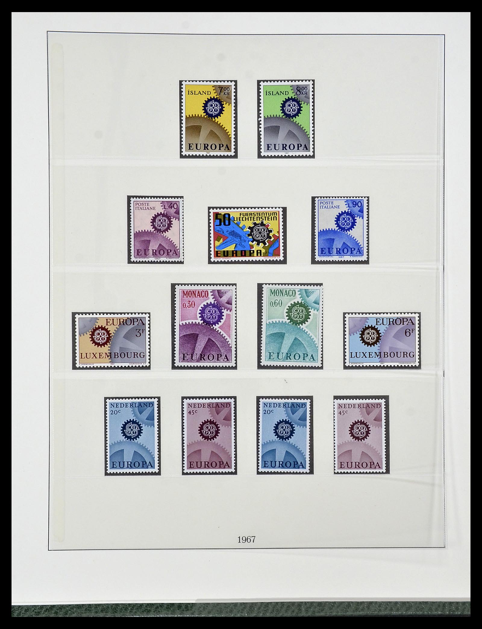 34174 026 - Postzegelverzameling 34174 Europa CEPT 1956-1999.