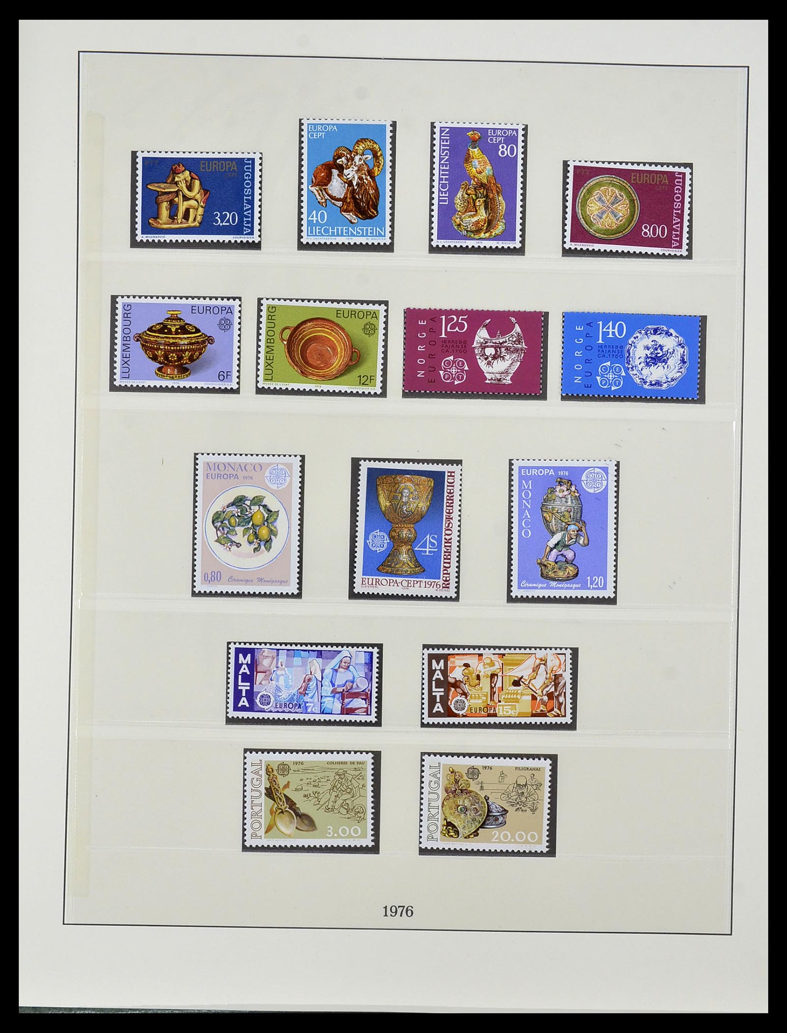 34174 058 - Postzegelverzameling 34174 Europa CEPT 1956-1999.