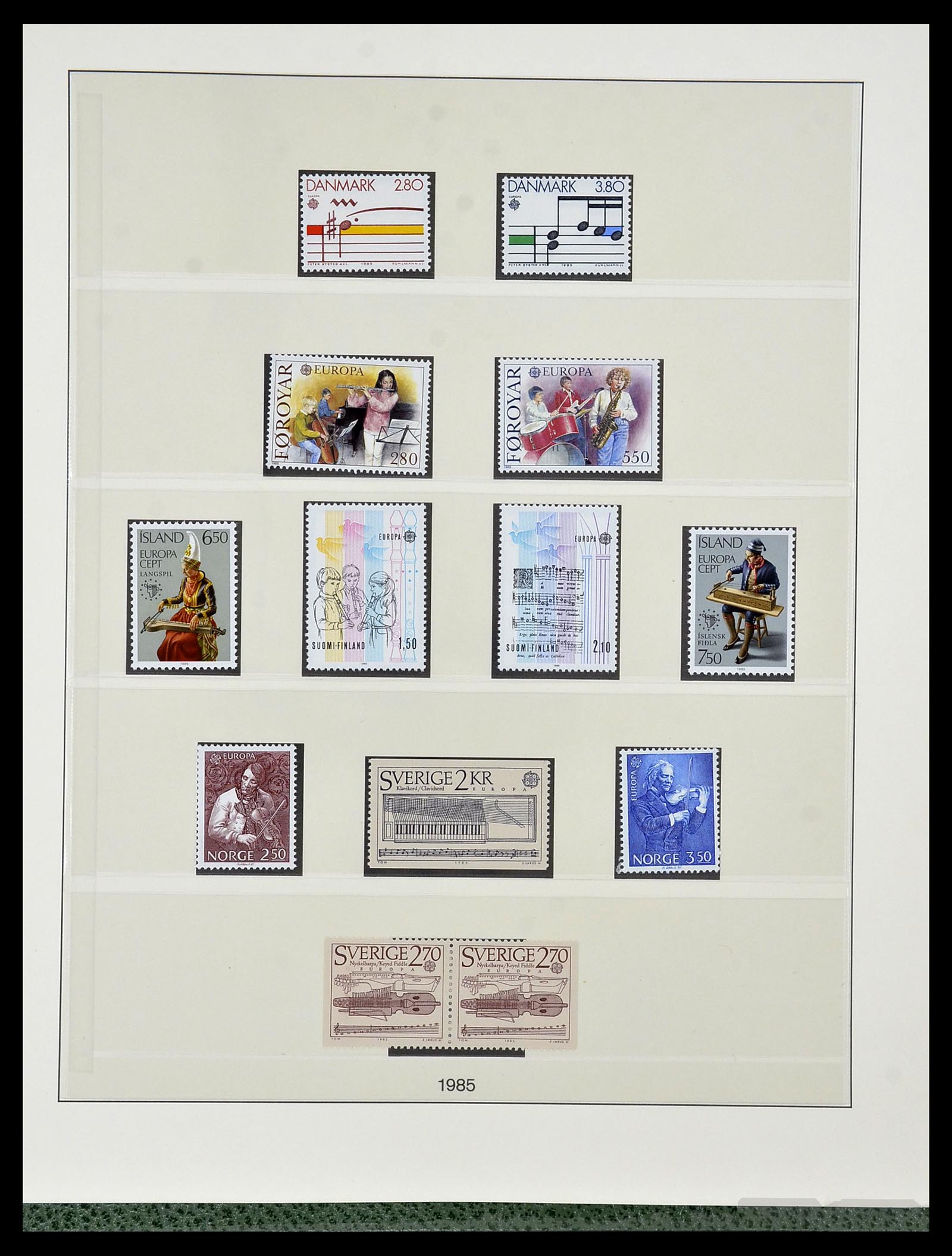 34174 134 - Postzegelverzameling 34174 Europa CEPT 1956-1999.