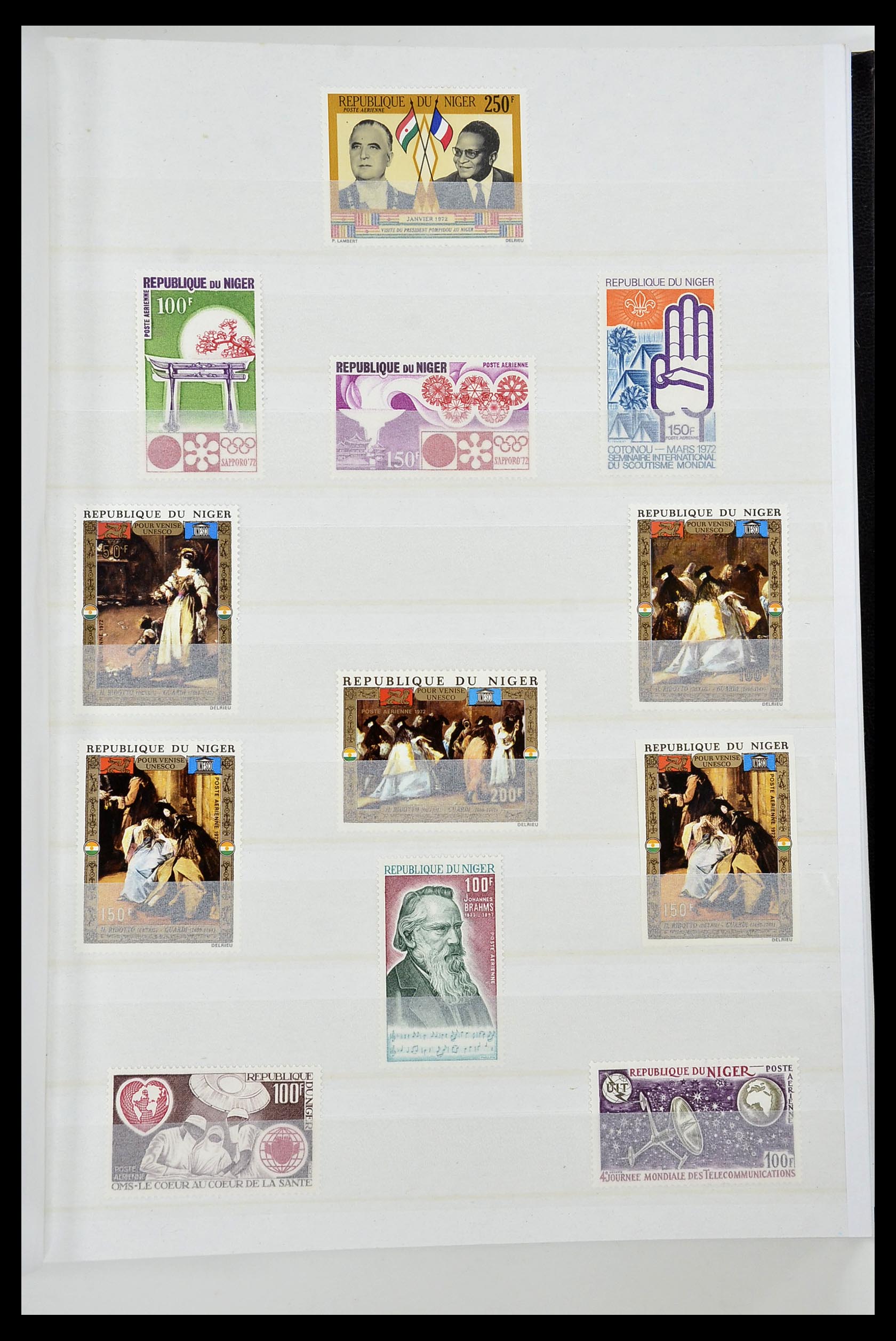 34190 0118 - Postzegelverzameling 34190 Franse koloniën in Afrika 1885-1998.