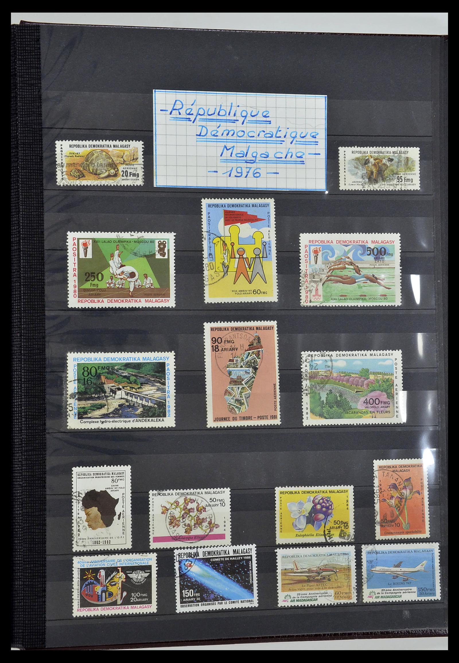 34190 1003 - Postzegelverzameling 34190 Franse koloniën in Afrika 1885-1998.