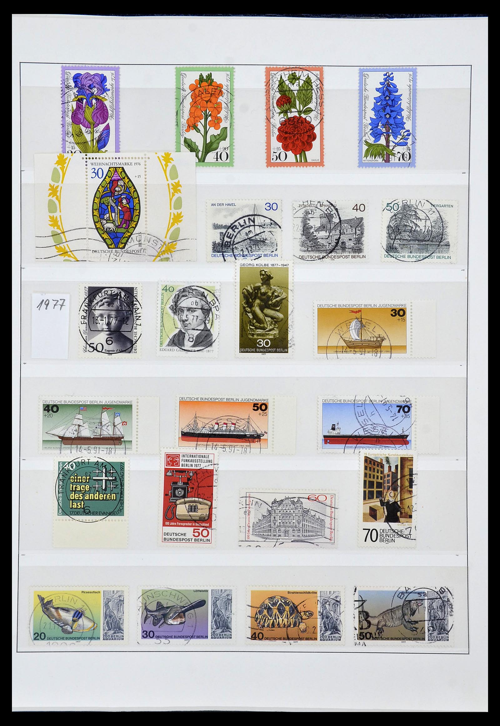 34198 035 - Stamp collection 34198 Berlin 1948-1990.