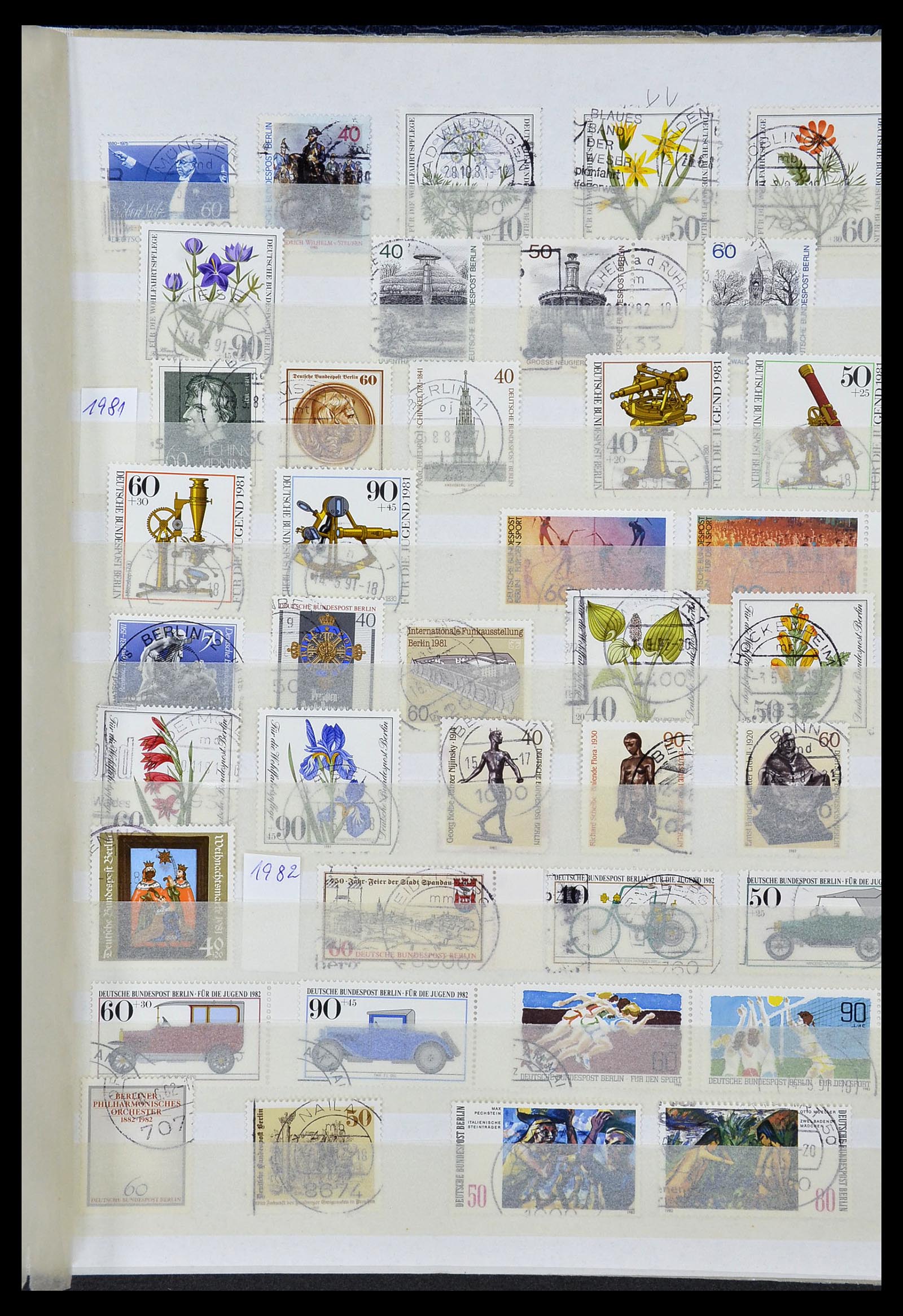 34198 041 - Postzegelverzameling 34198 Berlijn 1948-1990.