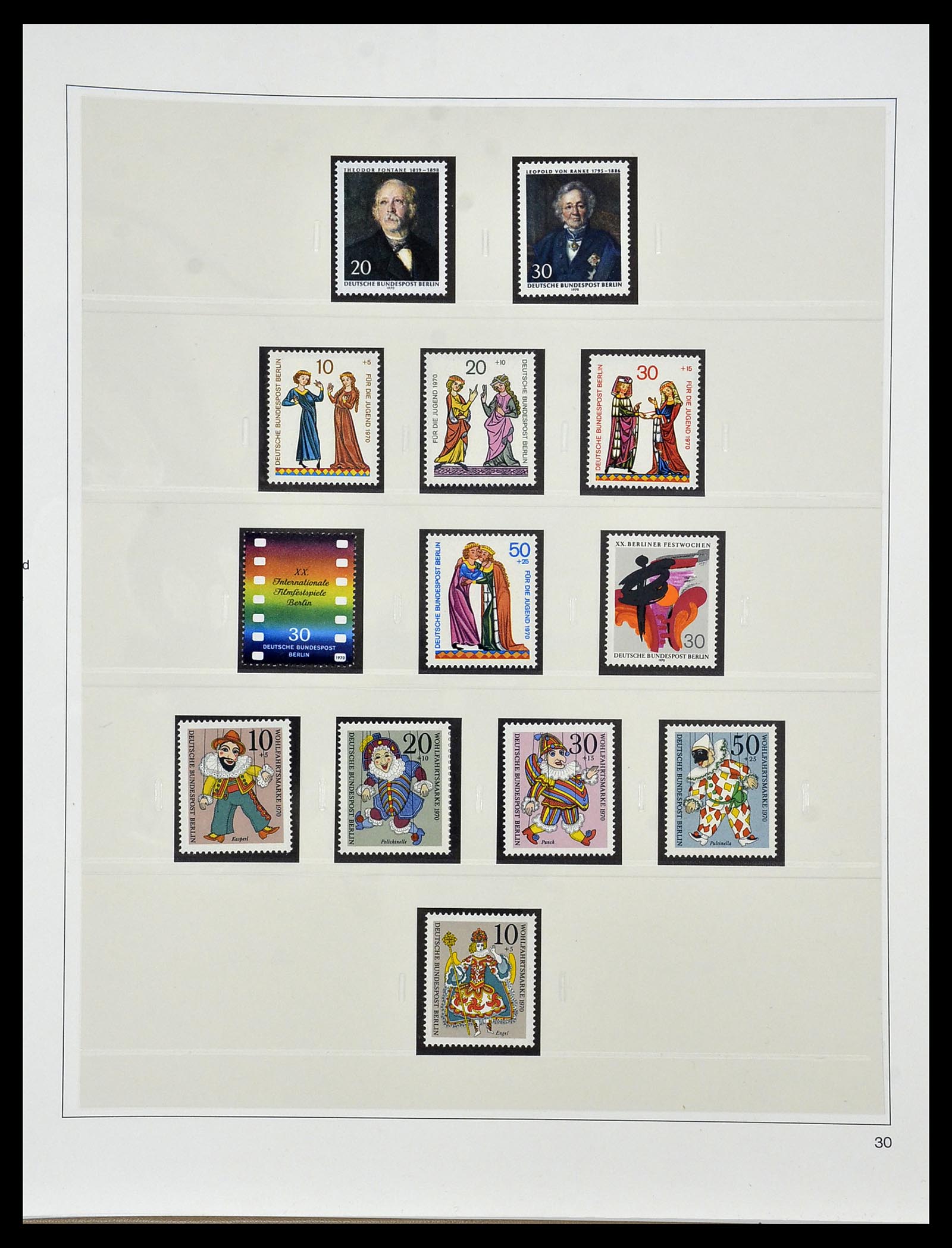 34199 032 - Postzegelverzameling 34199 Berlijn 1948-1974.