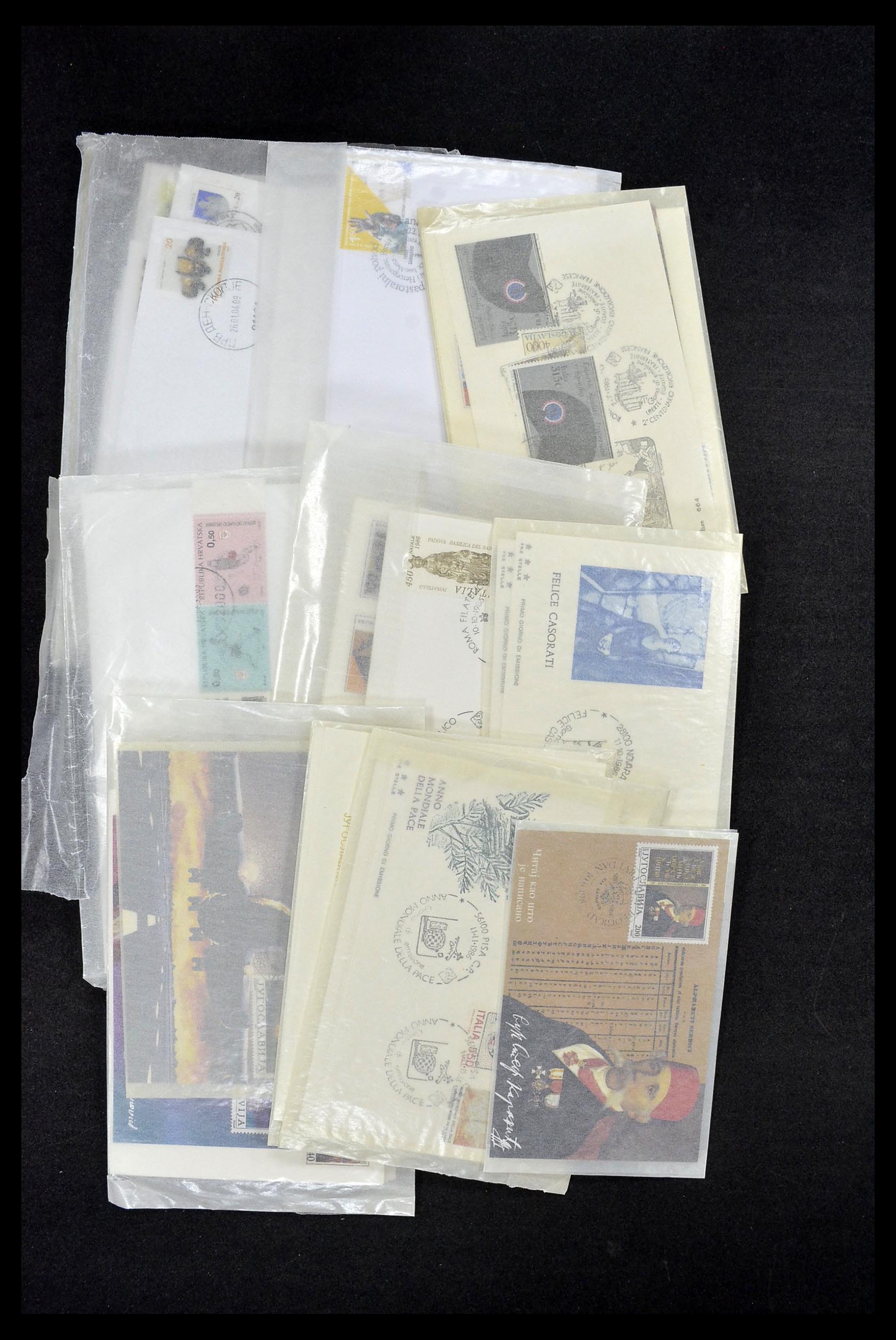 34203 233 - Stamp collection 34203 Europe new issues to 2010.