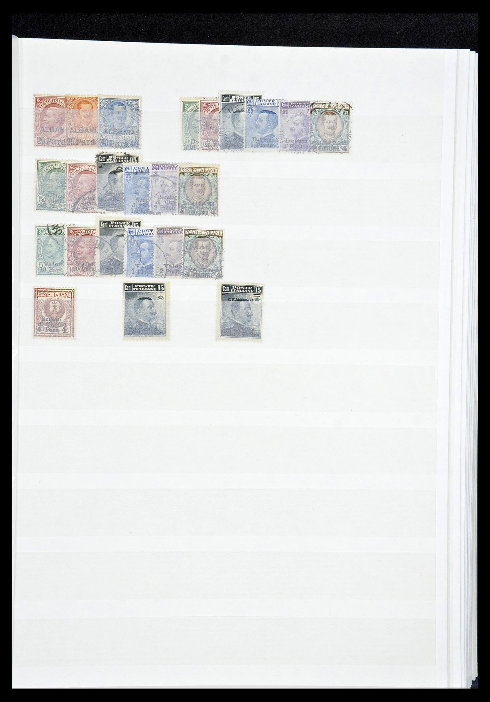 34206 027 - Postzegelverzameling 34206 Italië en gebieden 1861-2000.