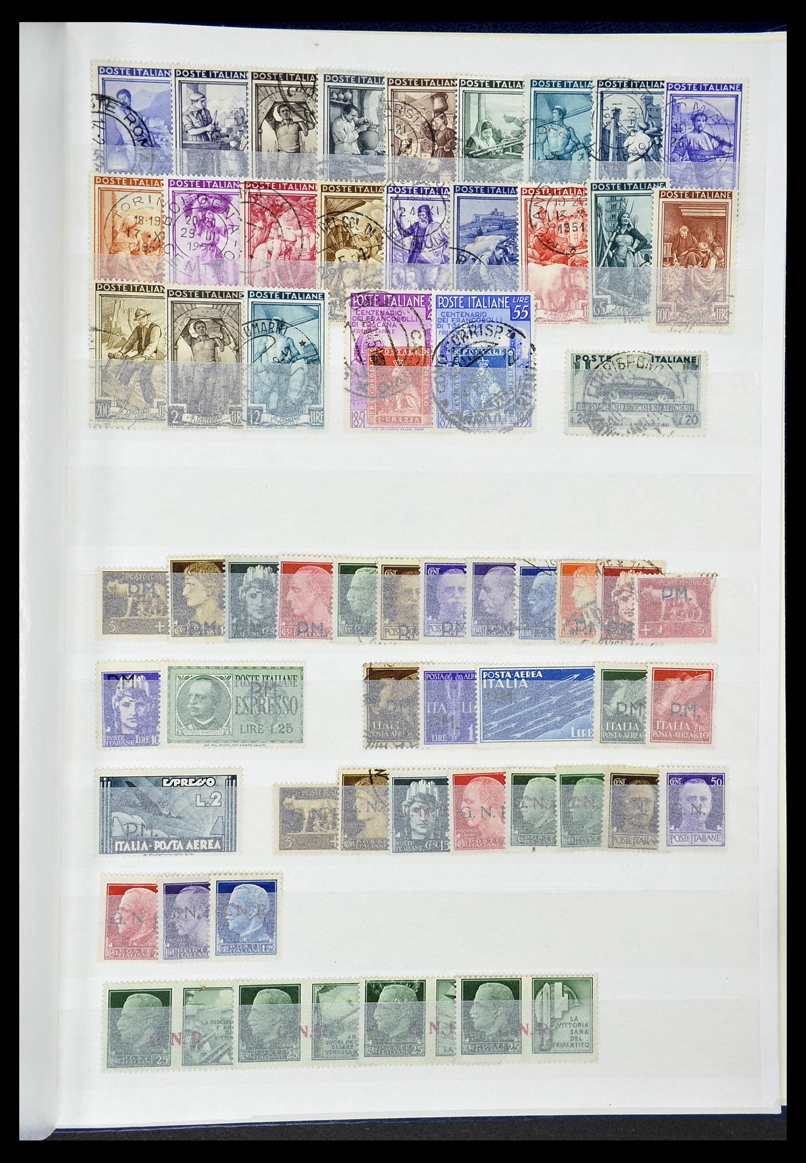 34206 059 - Postzegelverzameling 34206 Italië en gebieden 1861-2000.