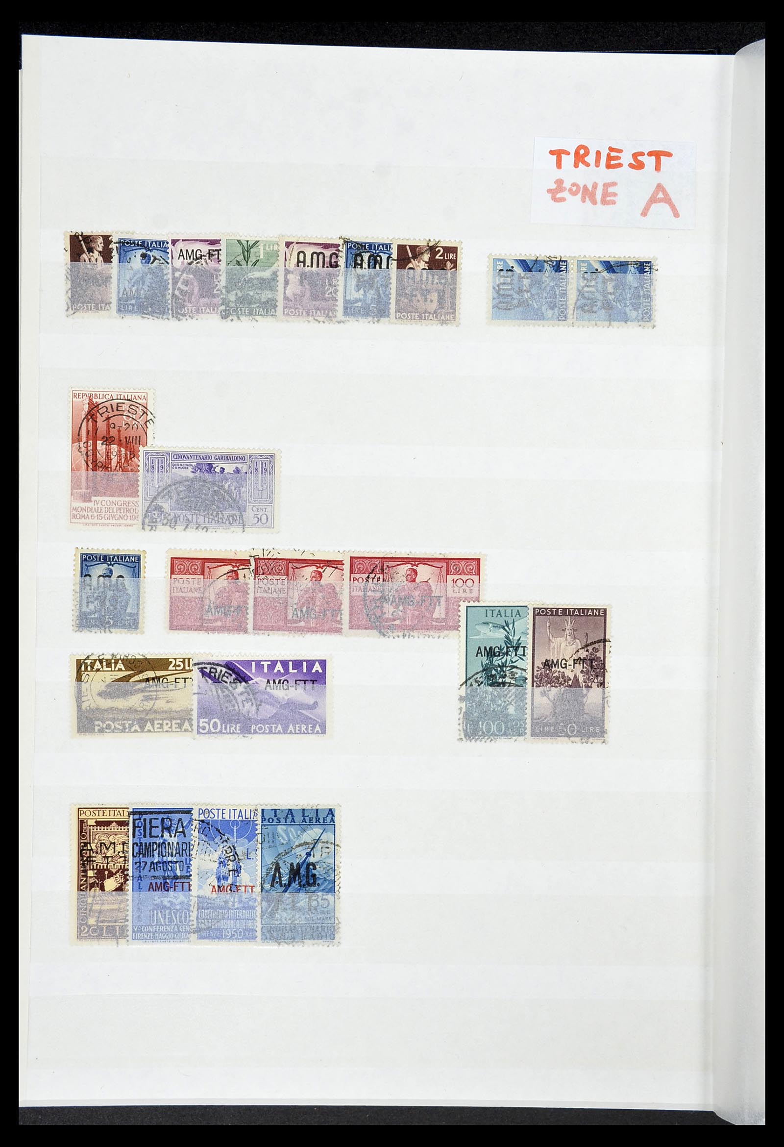 34206 074 - Postzegelverzameling 34206 Italië en gebieden 1861-2000.