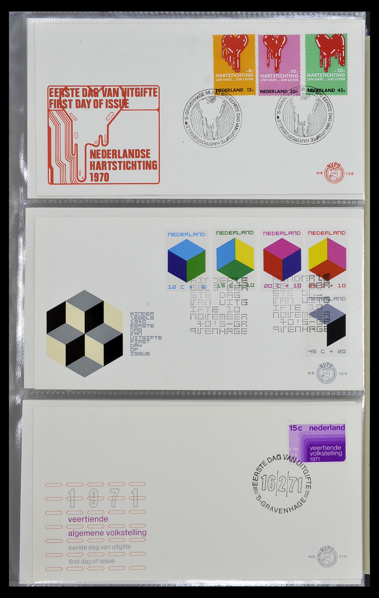 34207 003 - Postzegelverzameling 34207 Nederland FDC's 1970-2011.