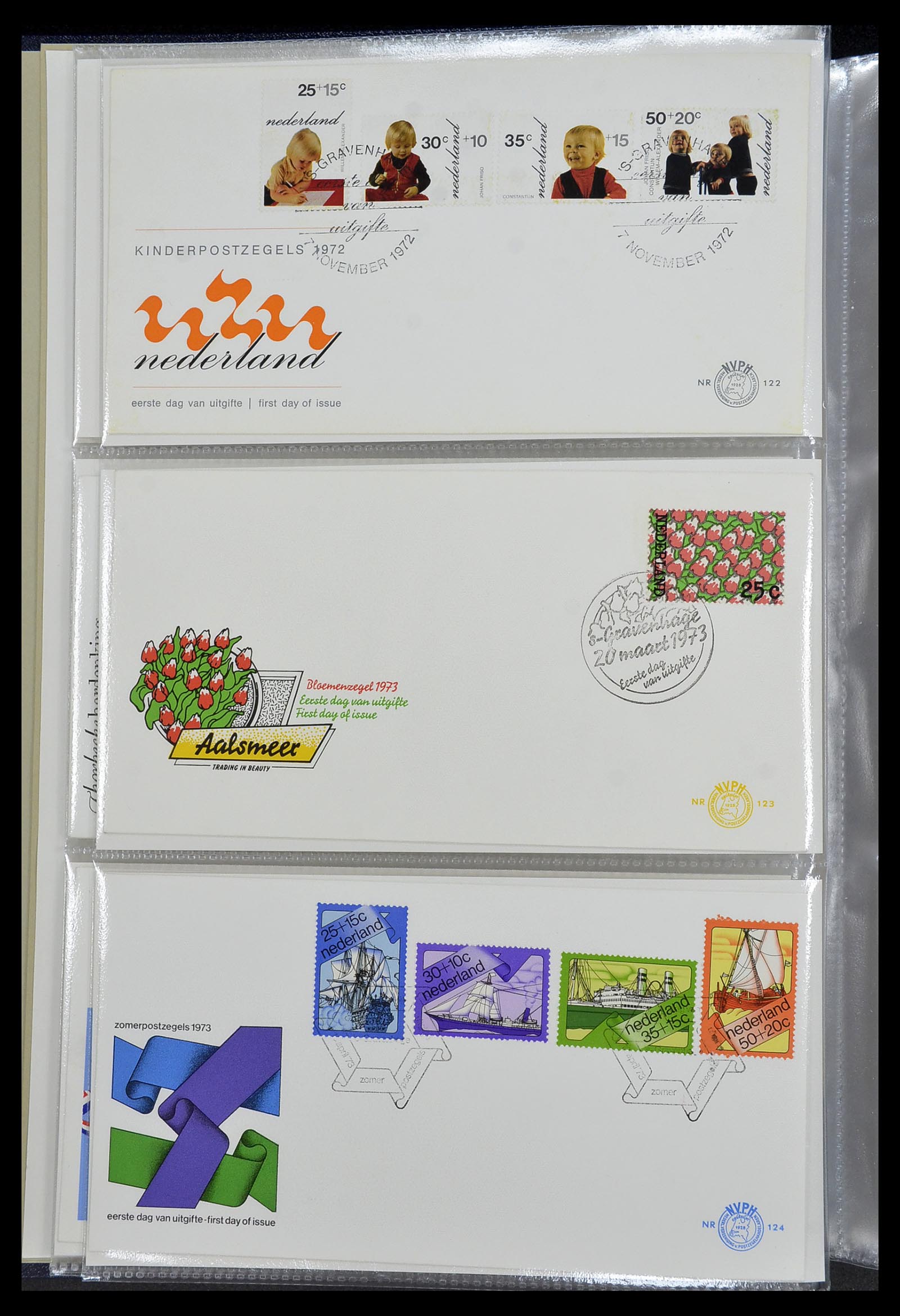 34207 008 - Postzegelverzameling 34207 Nederland FDC's 1970-2011.