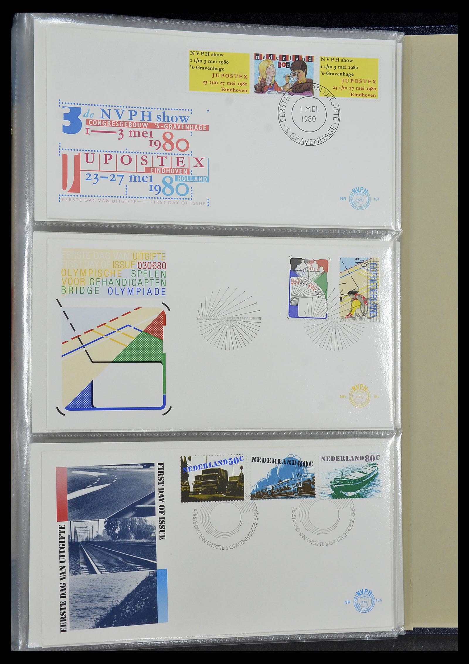 34207 031 - Stamp collection 34207 Netherlands FDC's 1970-2011.