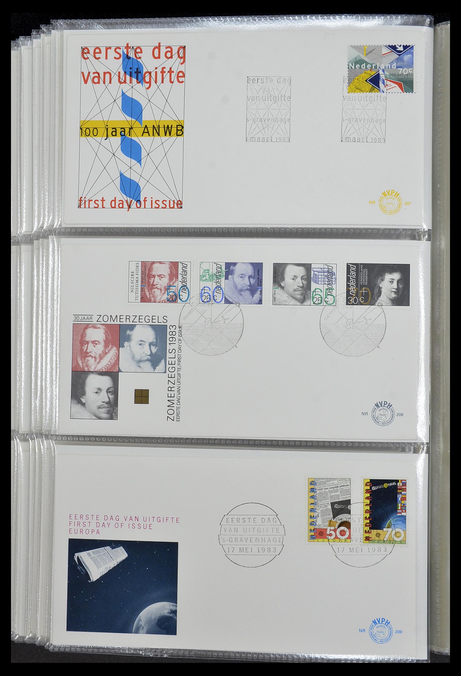 34207 040 - Postzegelverzameling 34207 Nederland FDC's 1970-2011.