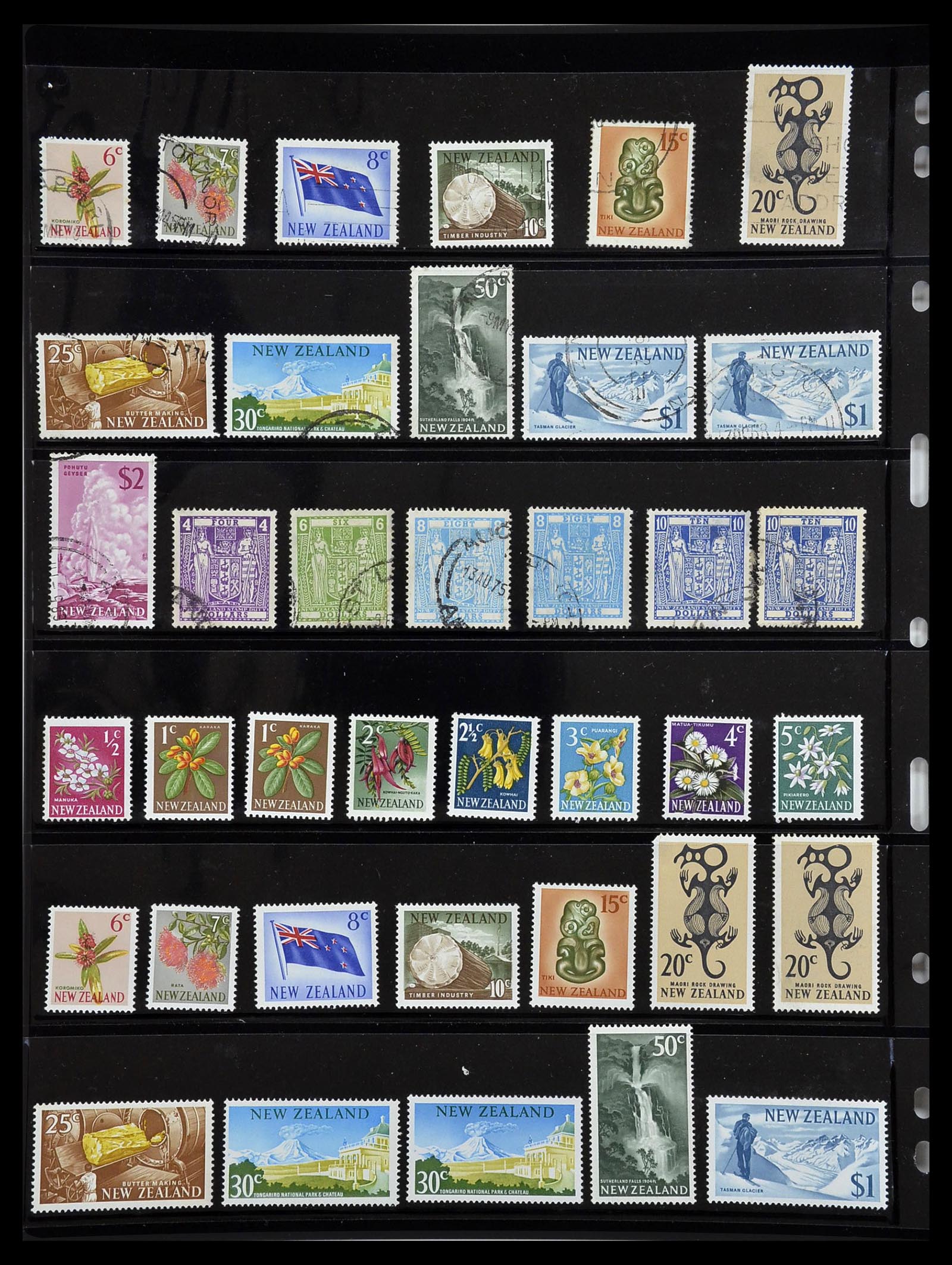 34210 024 - Postzegelverzameling 34210 Nieuw Zeeland 1870-2010.