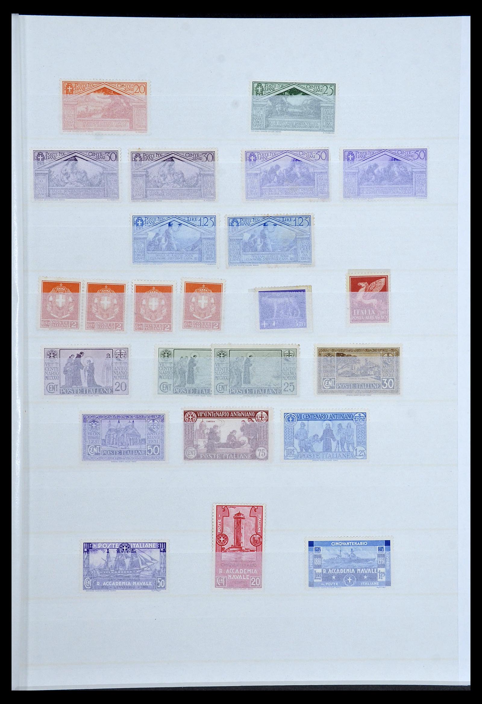 34214 009 - Postzegelverzameling 34214 Italië en gebieden 1861-1980.