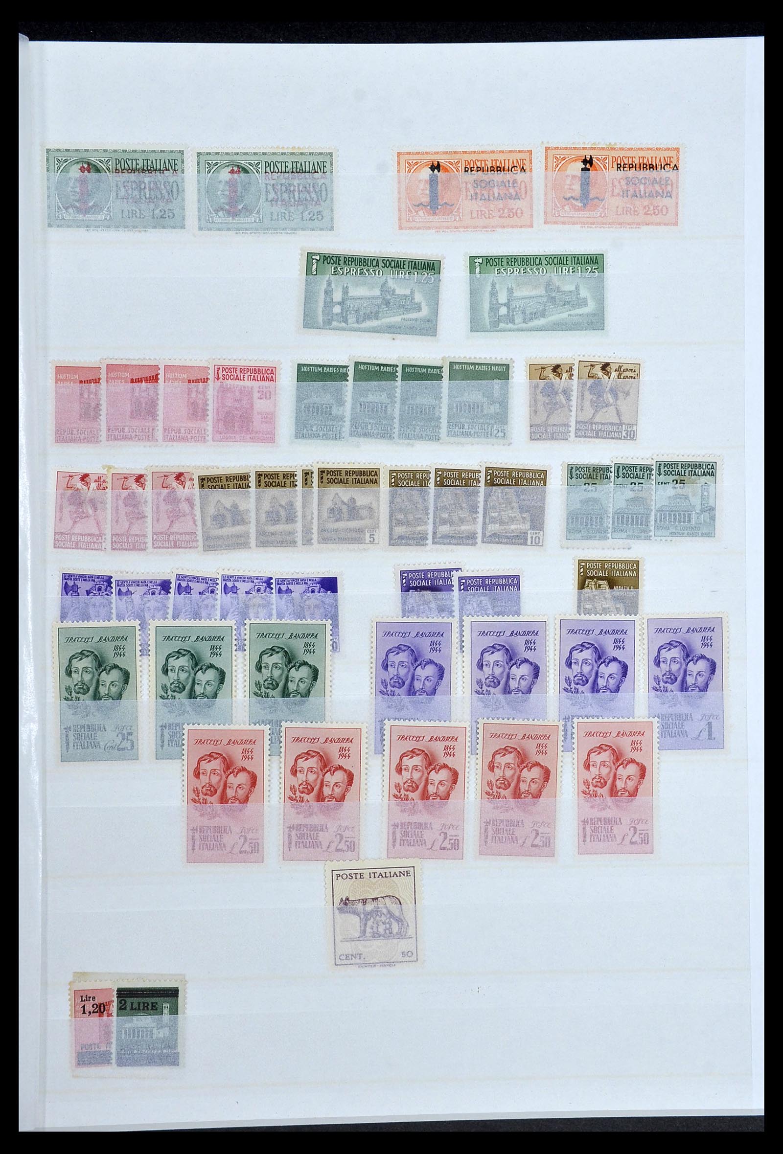 34214 015 - Postzegelverzameling 34214 Italië en gebieden 1861-1980.