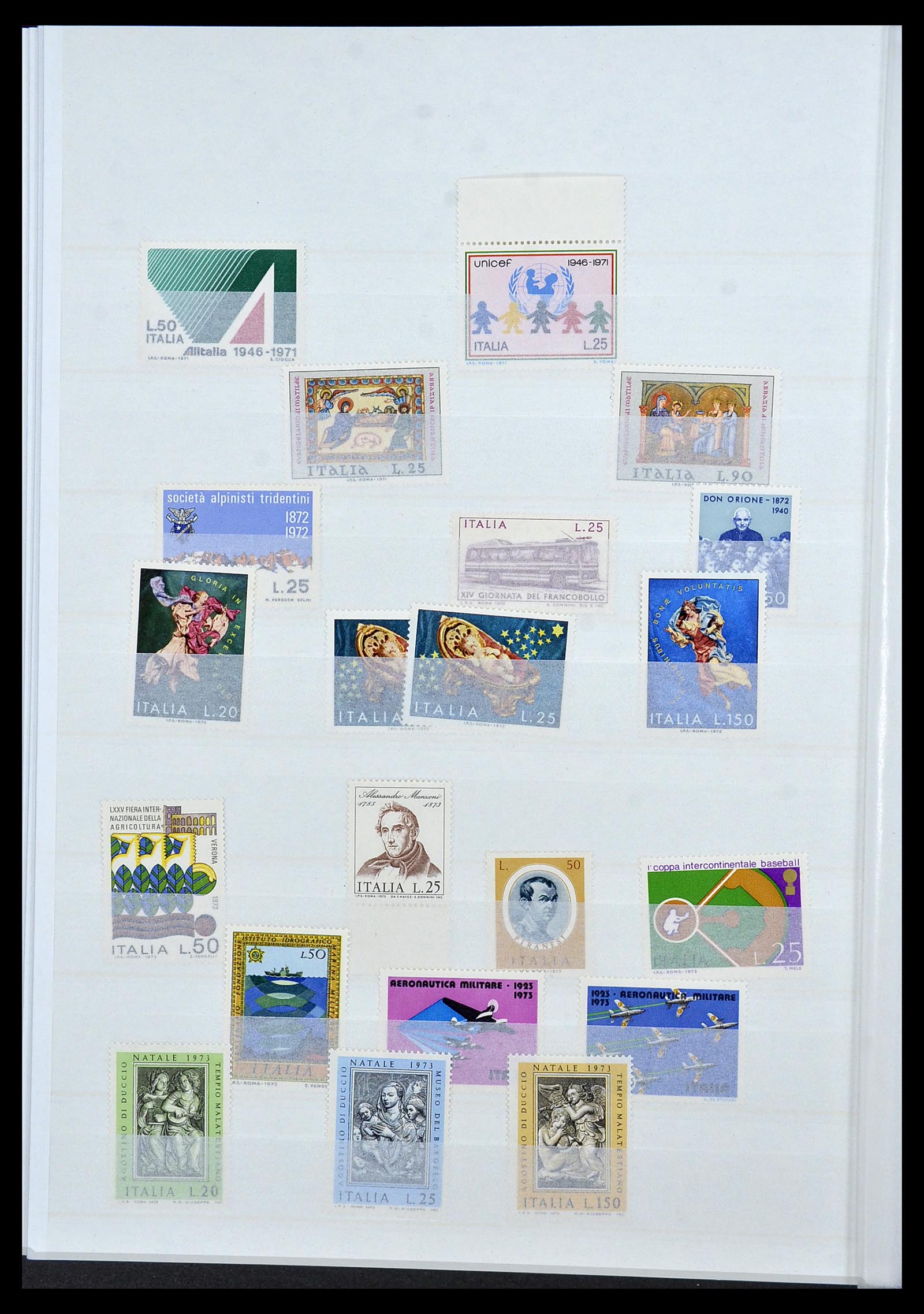 34214 032 - Postzegelverzameling 34214 Italië en gebieden 1861-1980.