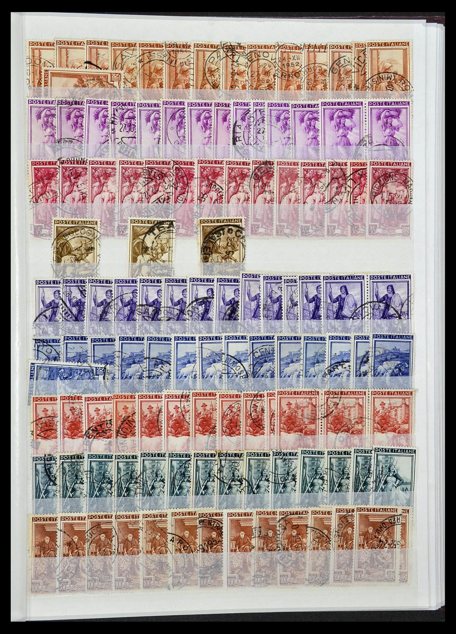 34215 043 - Stamp collection 34215 Italy 1861-1959.