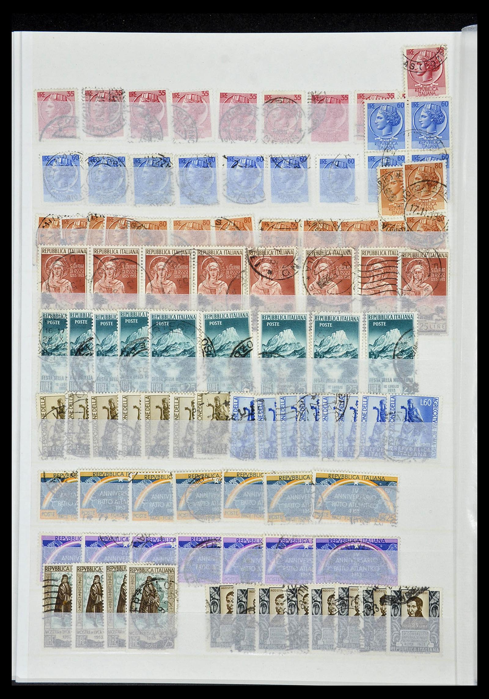 34215 048 - Stamp collection 34215 Italy 1861-1959.