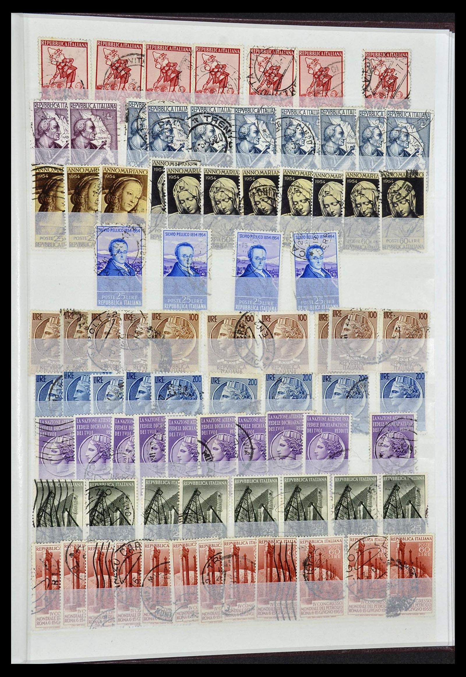34215 051 - Stamp collection 34215 Italy 1861-1959.