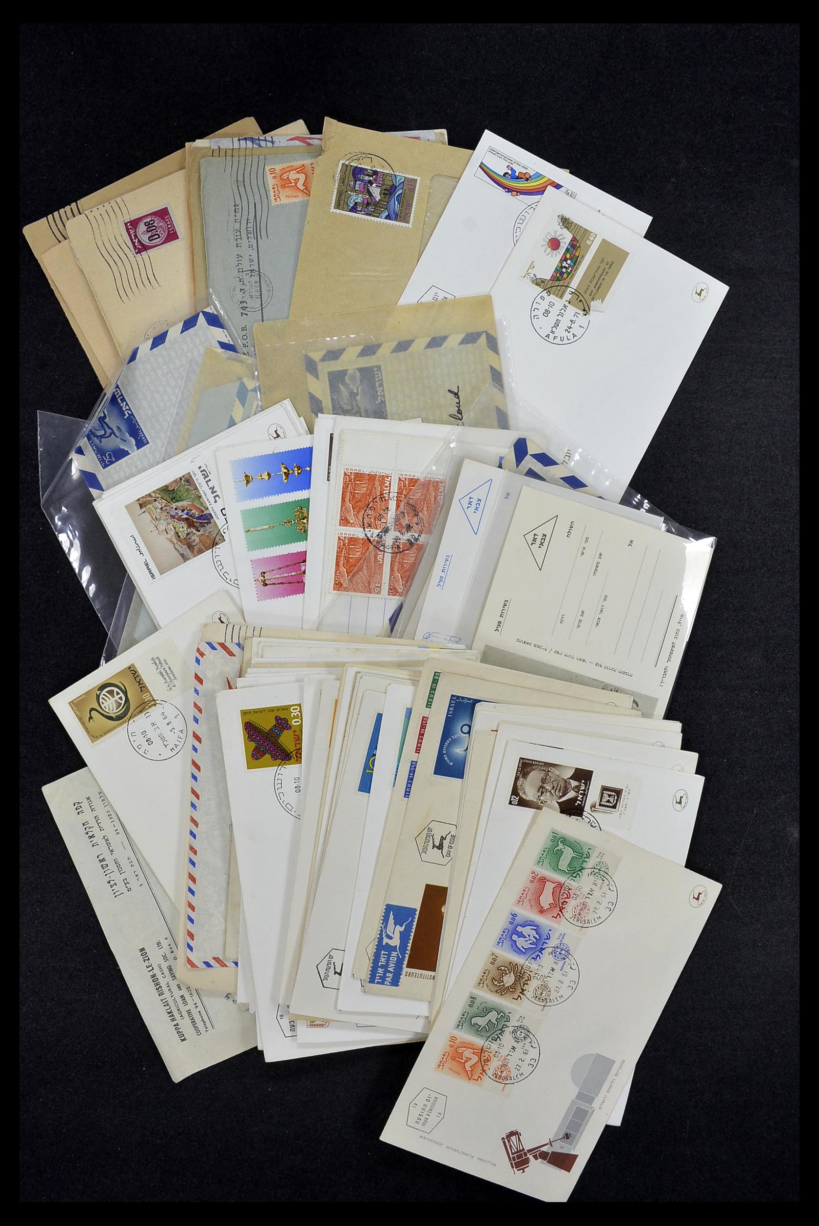 34217 014 - Postzegelverzameling 34217 Israël brieven en FDC's 1949-1985.
