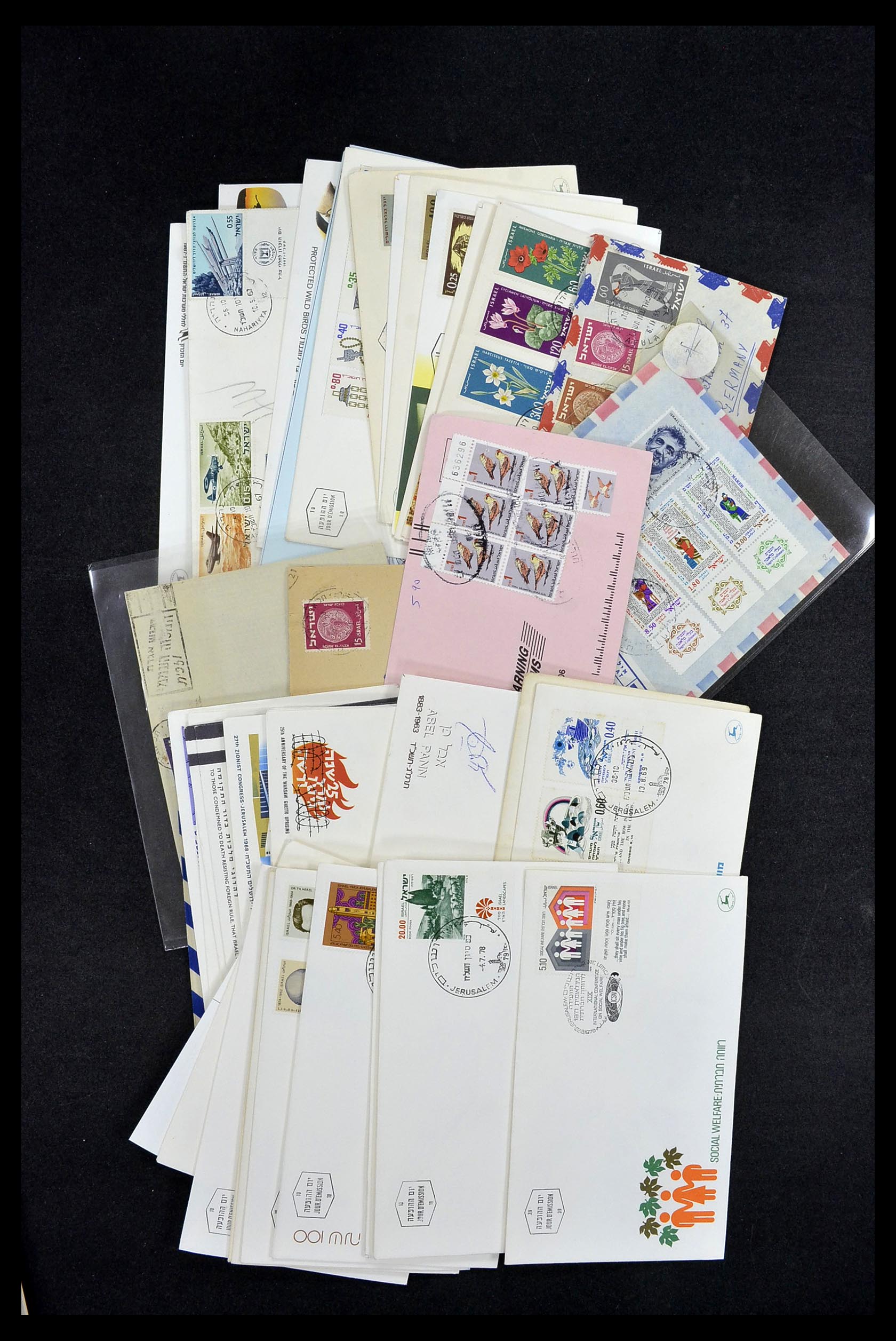34217 024 - Postzegelverzameling 34217 Israël brieven en FDC's 1949-1985.
