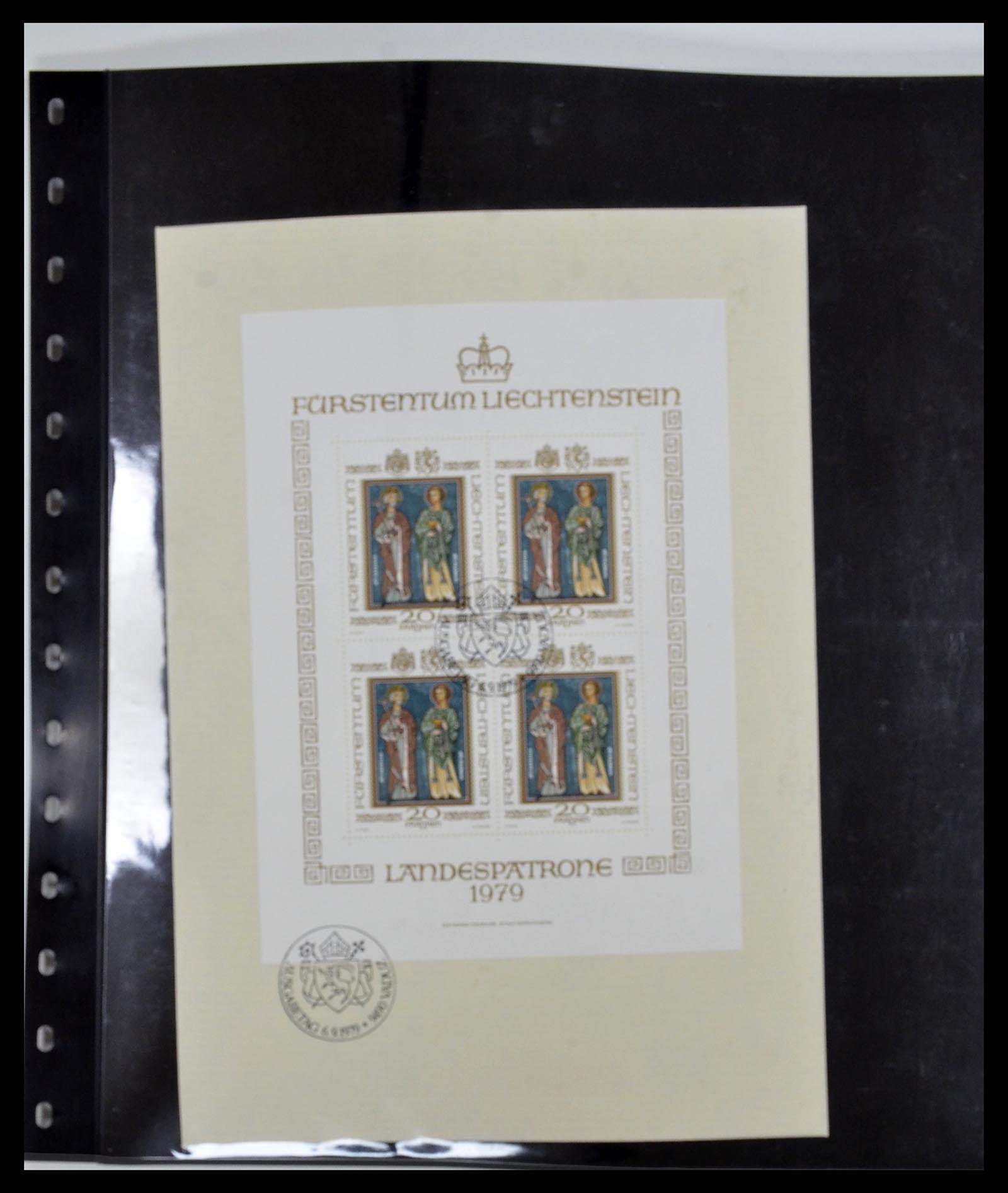 34231 206 - Stamp collection 34231 Liechtenstein 1912-2020!