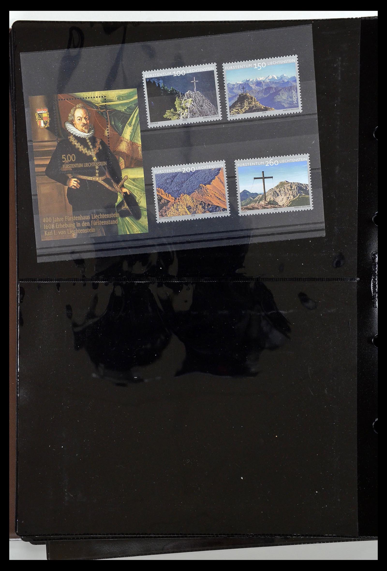 34231 239 - Stamp collection 34231 Liechtenstein 1912-2020!