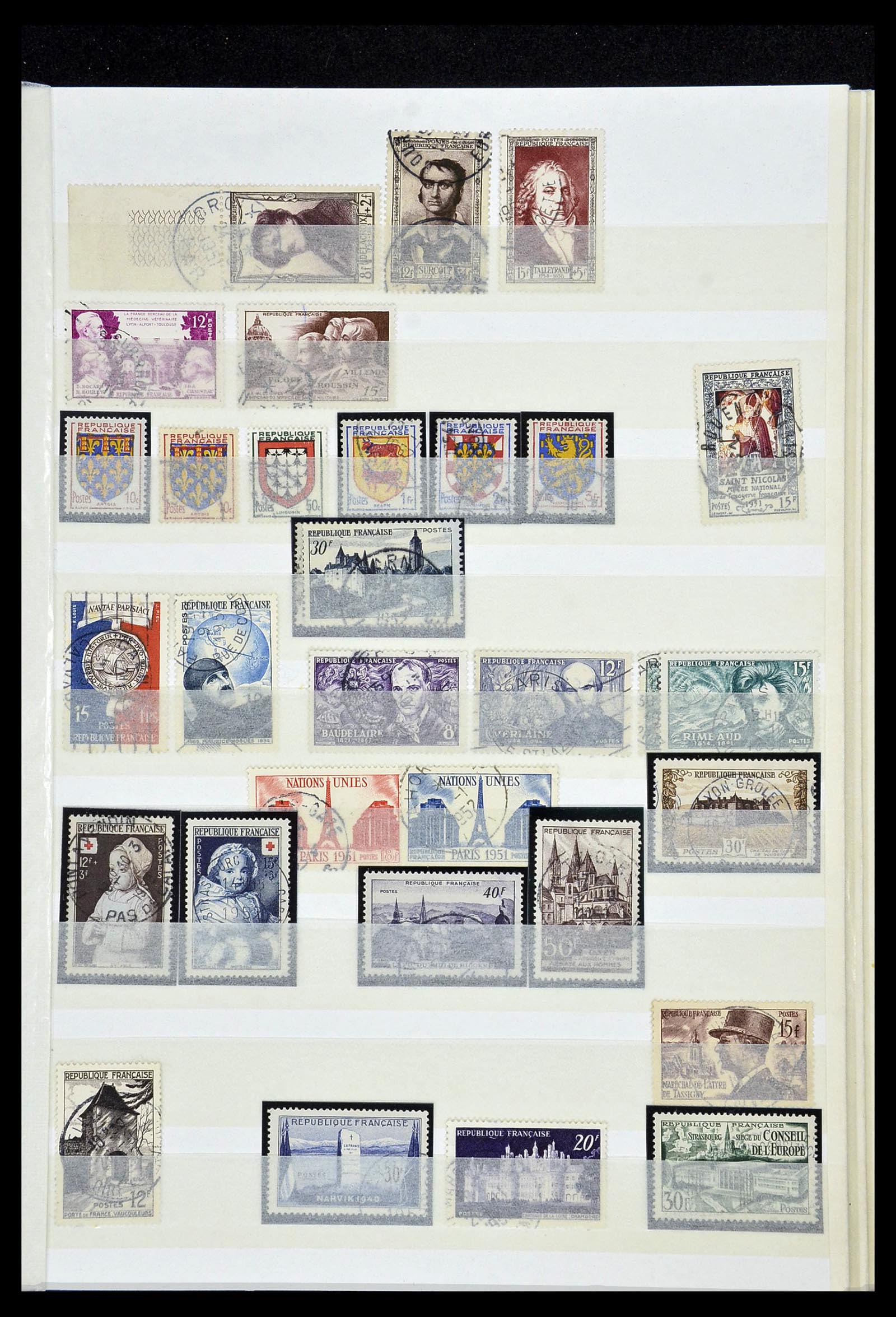 34236 019 - Postzegelverzameling 34236 Frankrijk 1853-2004.