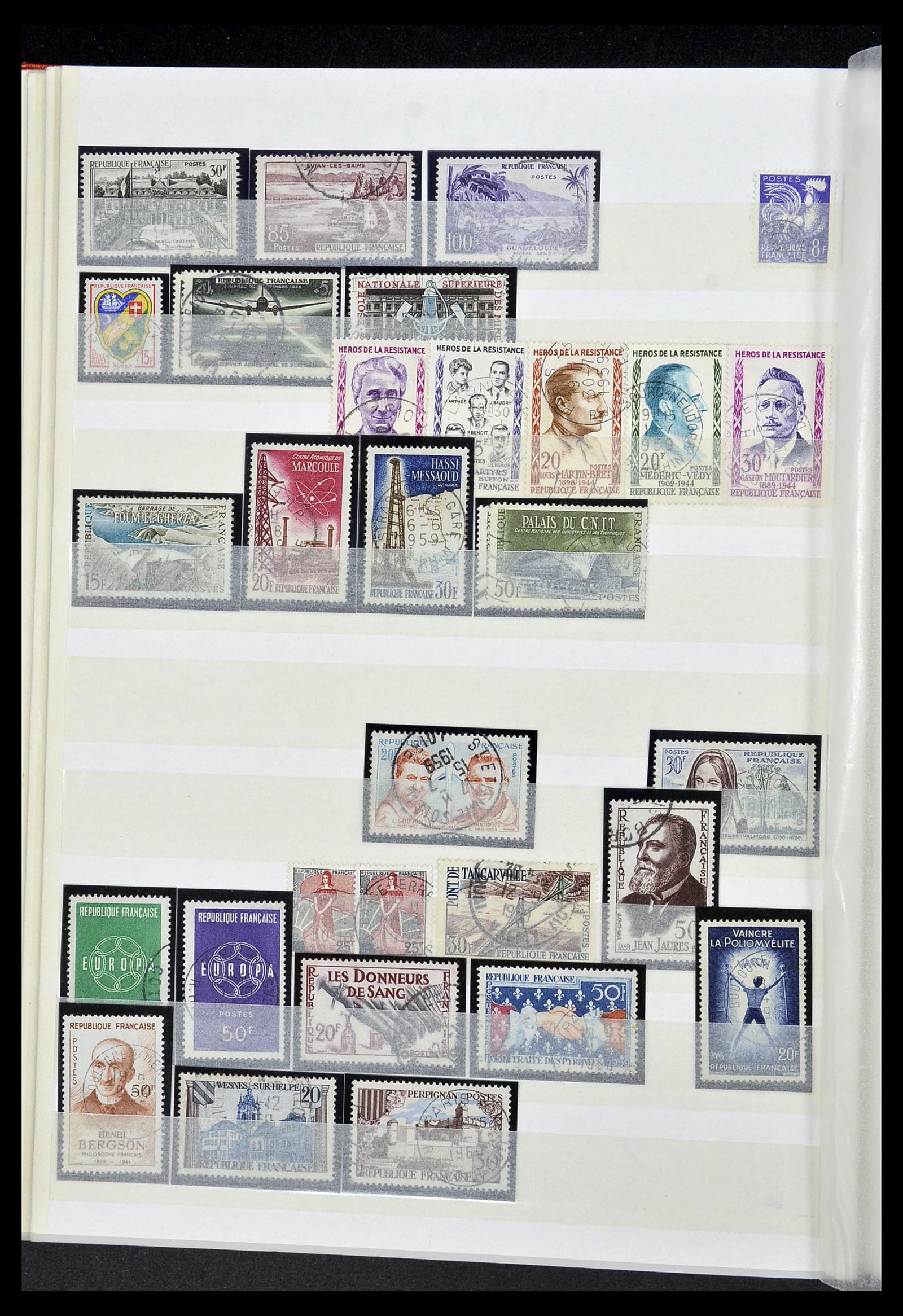 34236 028 - Postzegelverzameling 34236 Frankrijk 1853-2004.