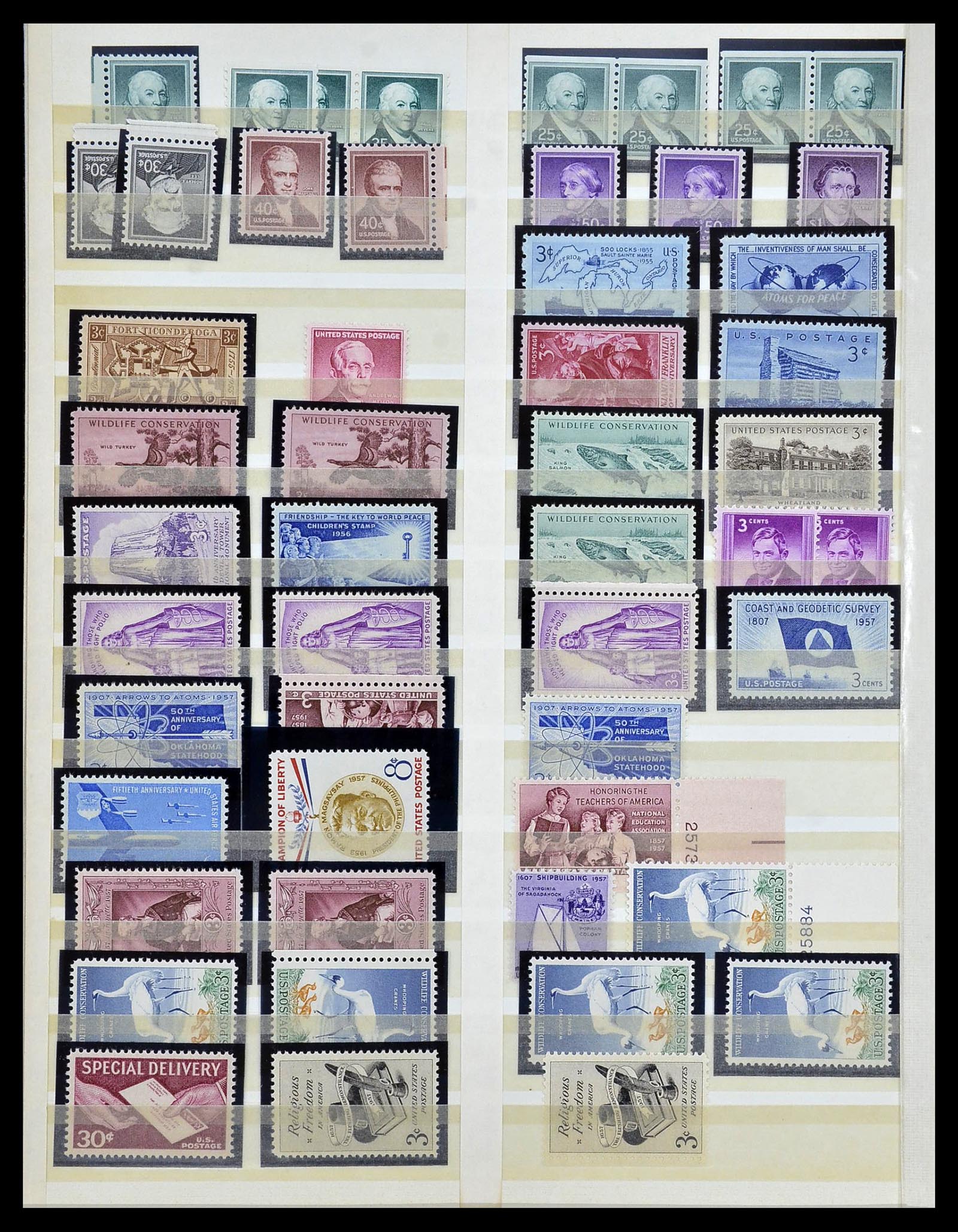 34237 007 - Postzegelverzameling 34237 USA postfris 1935-1998.