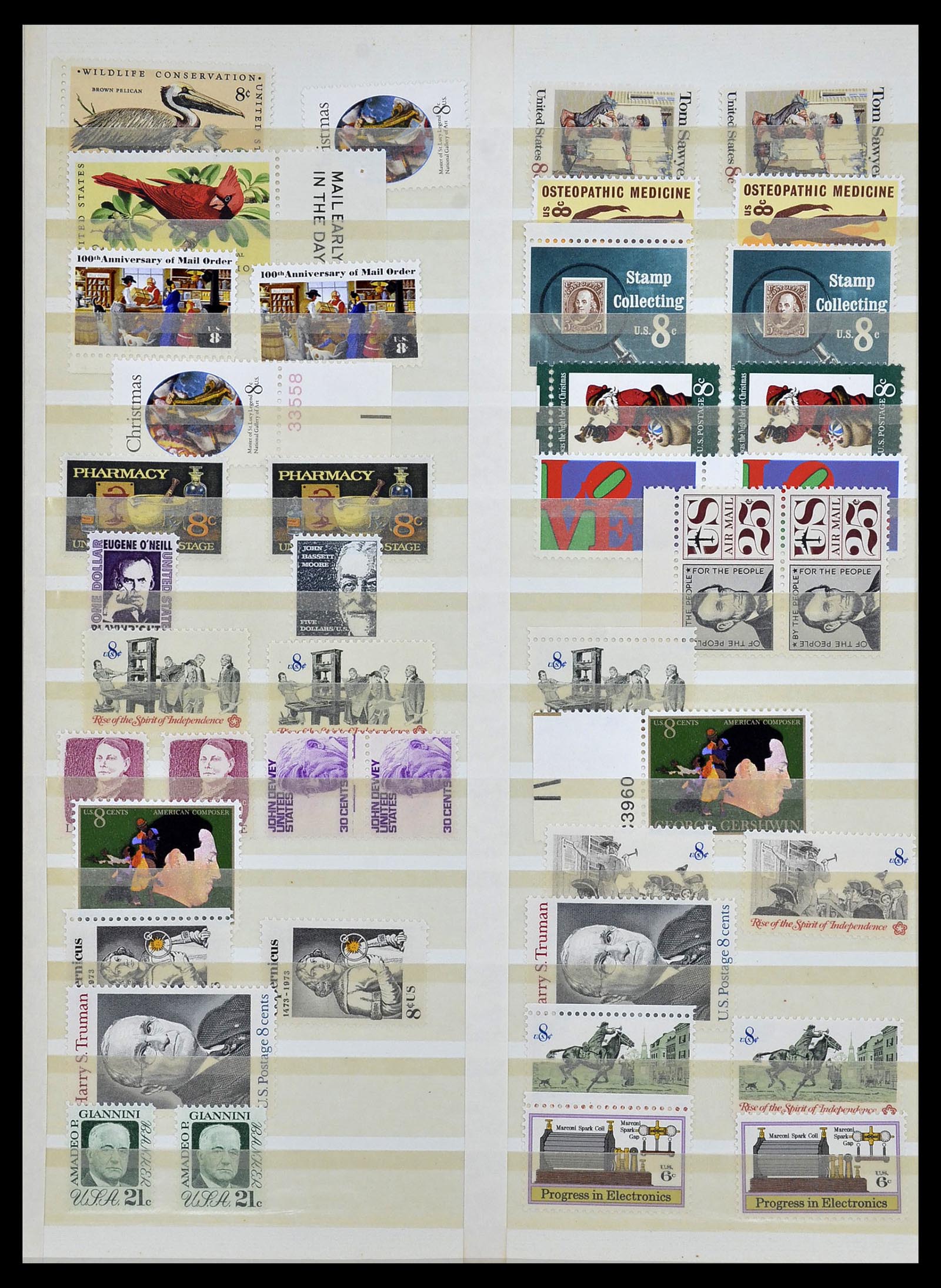 34237 026 - Stamp collection 34237 USA MNH 1935-1998.