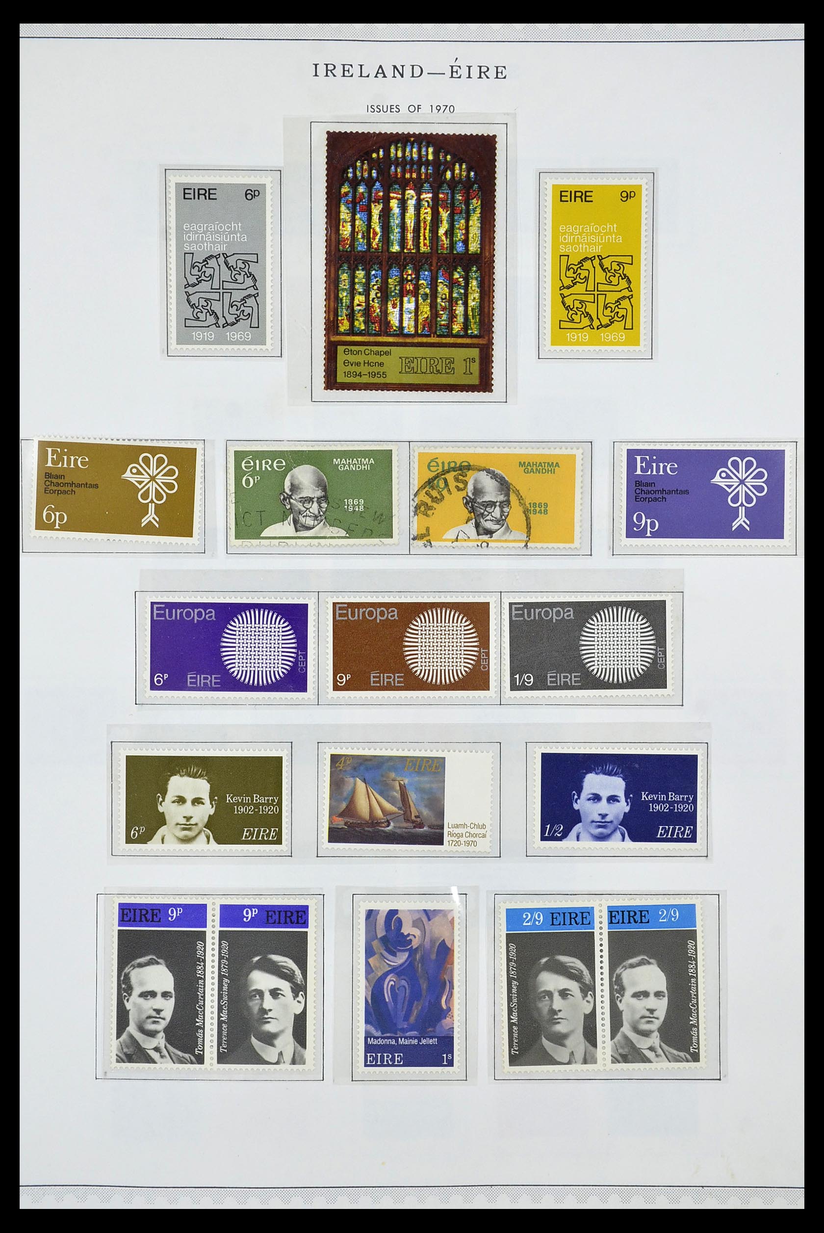 34240 015 - Postzegelverzameling 34240 Ierland 1922-2002.