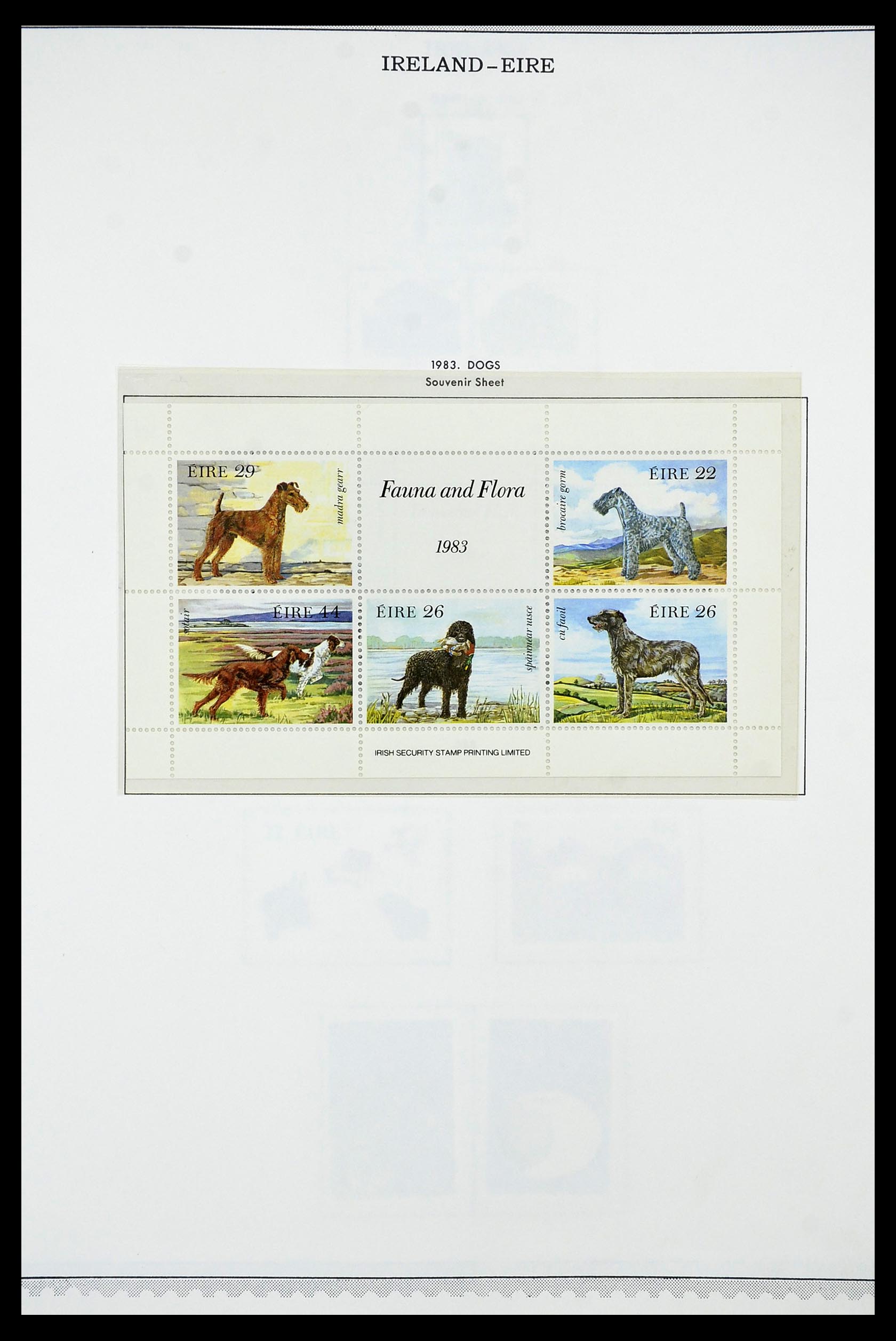 34240 040 - Postzegelverzameling 34240 Ierland 1922-2002.