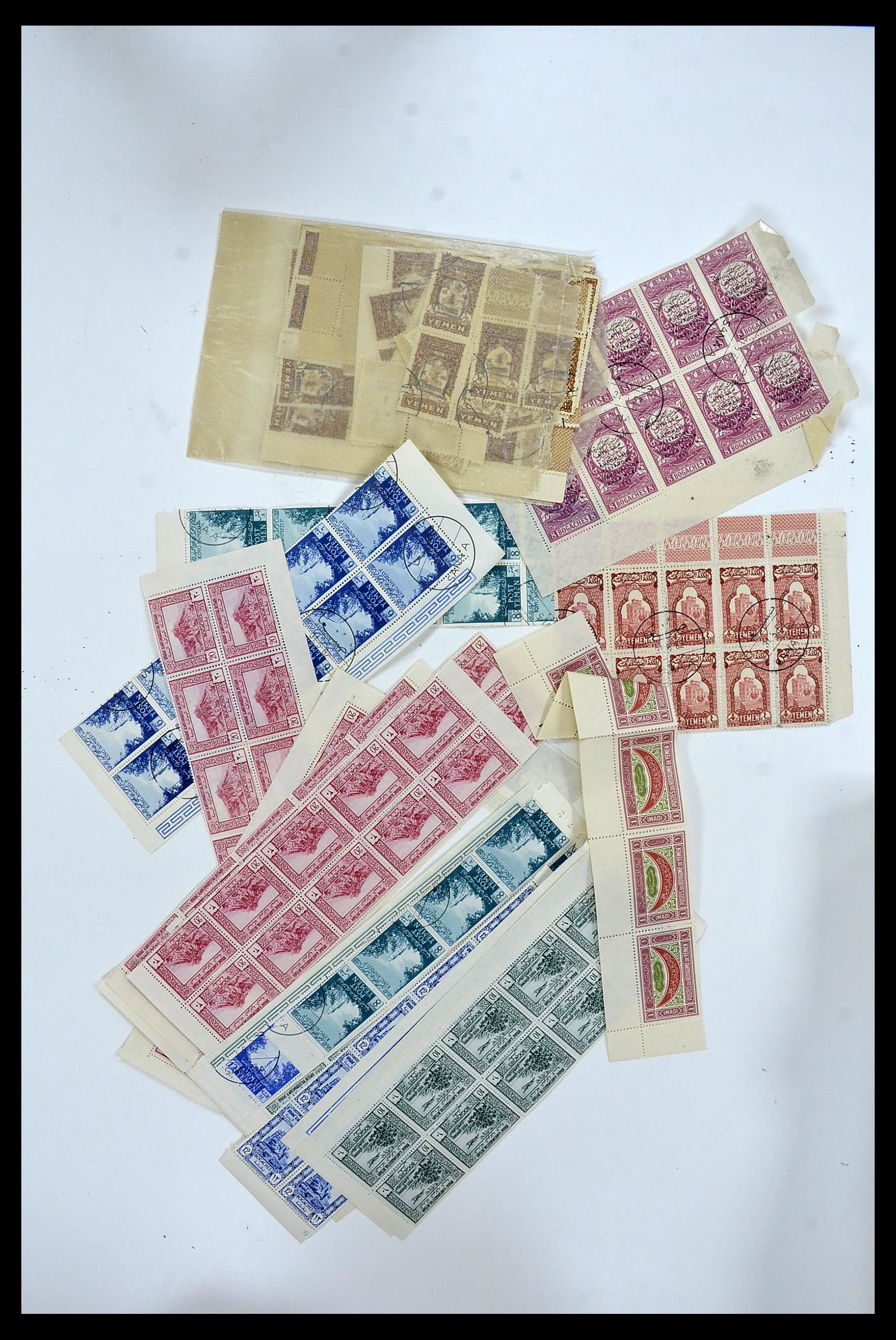 34257 002 - Postzegelverzameling 34257 Jemen 1930-1962.