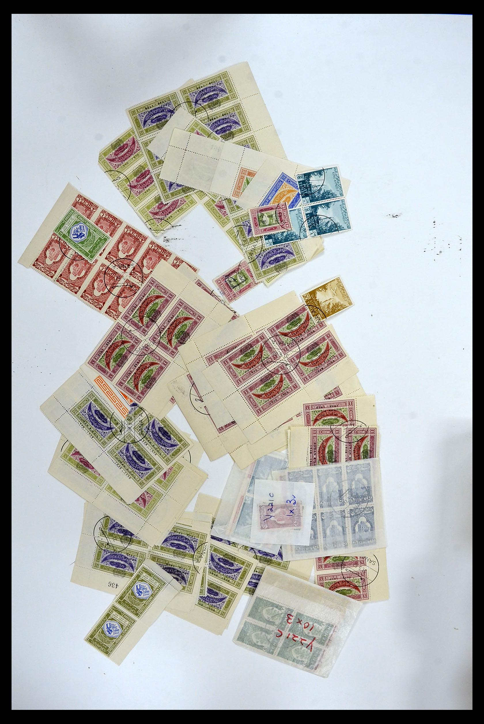 34257 005 - Postzegelverzameling 34257 Jemen 1930-1962.