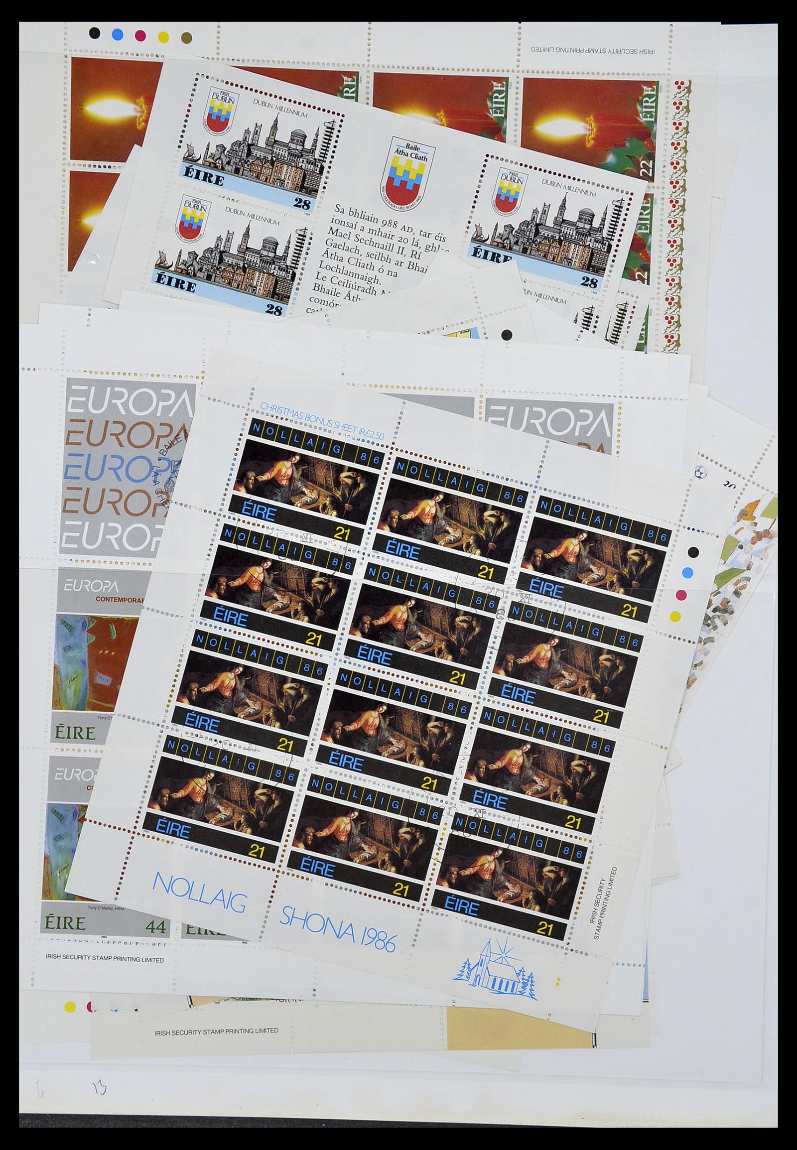 34264 189 - Postzegelverzameling 34264 Ierland 1922-2002.