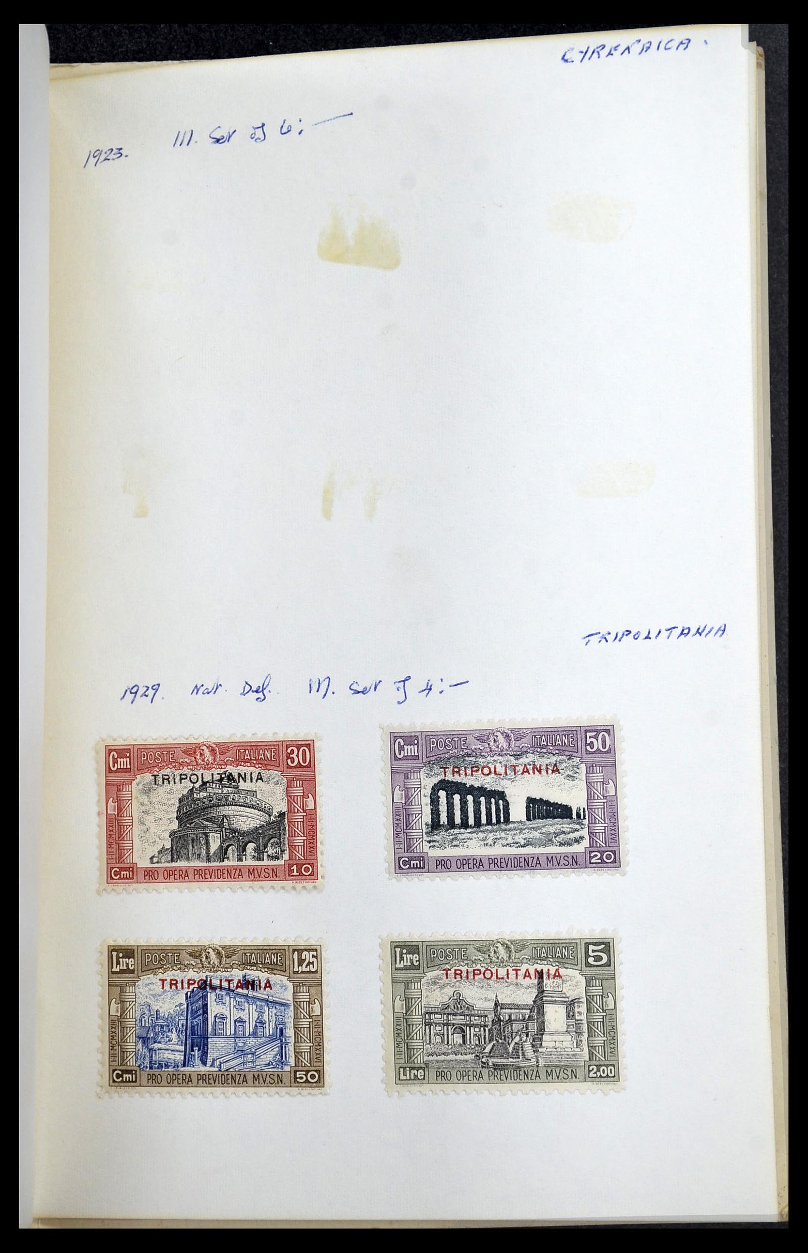 34282 008 - Postzegelverzameling 34282 Italië en gebieden 1852-1940.
