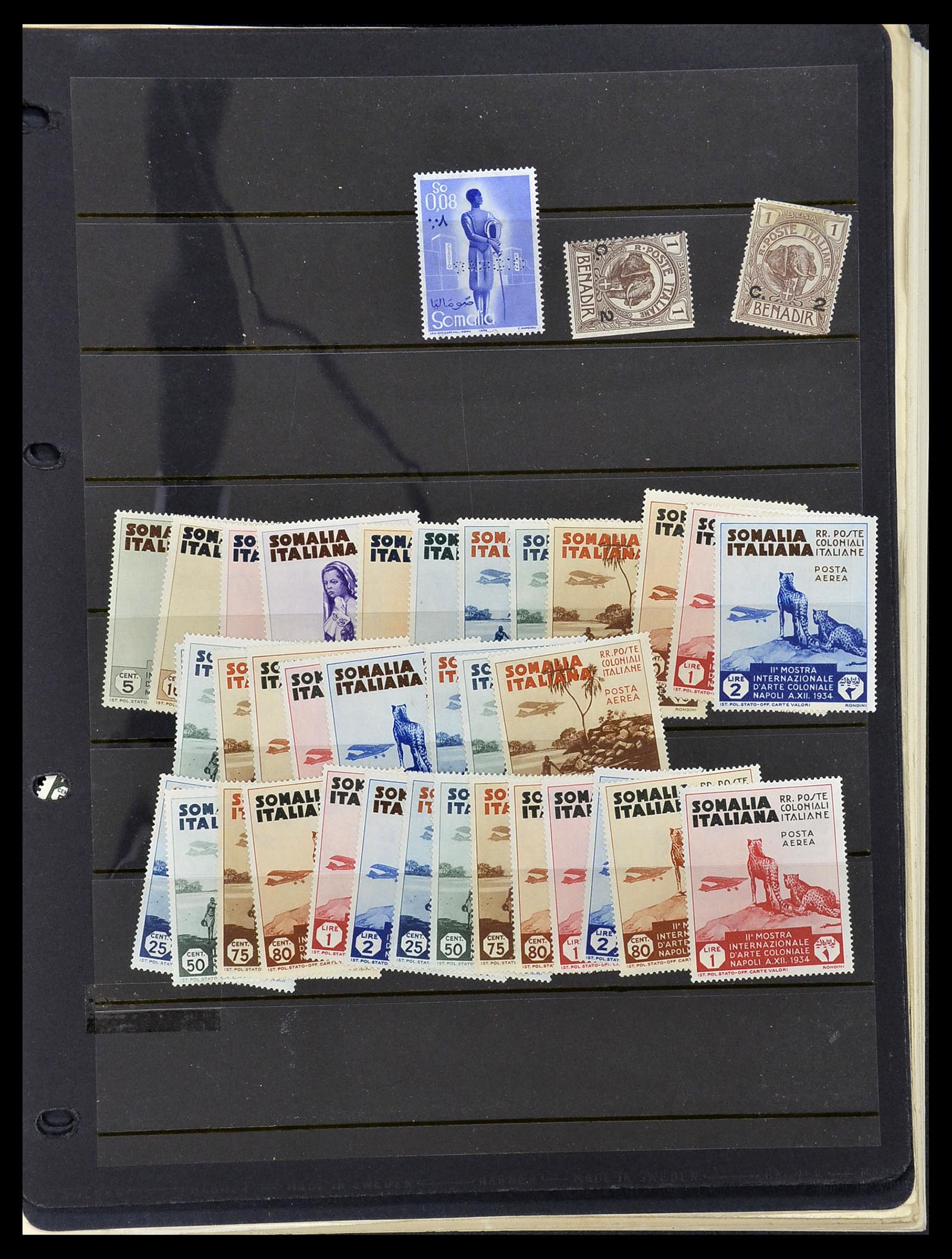 34282 024 - Postzegelverzameling 34282 Italië en gebieden 1852-1940.