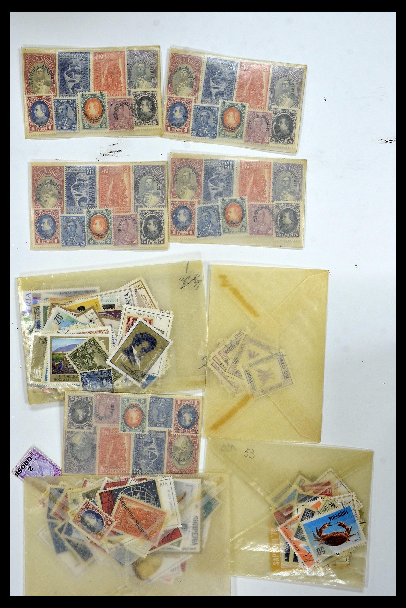 34285 036 - Postzegelverzameling 34285 Albanië 1914-1945.