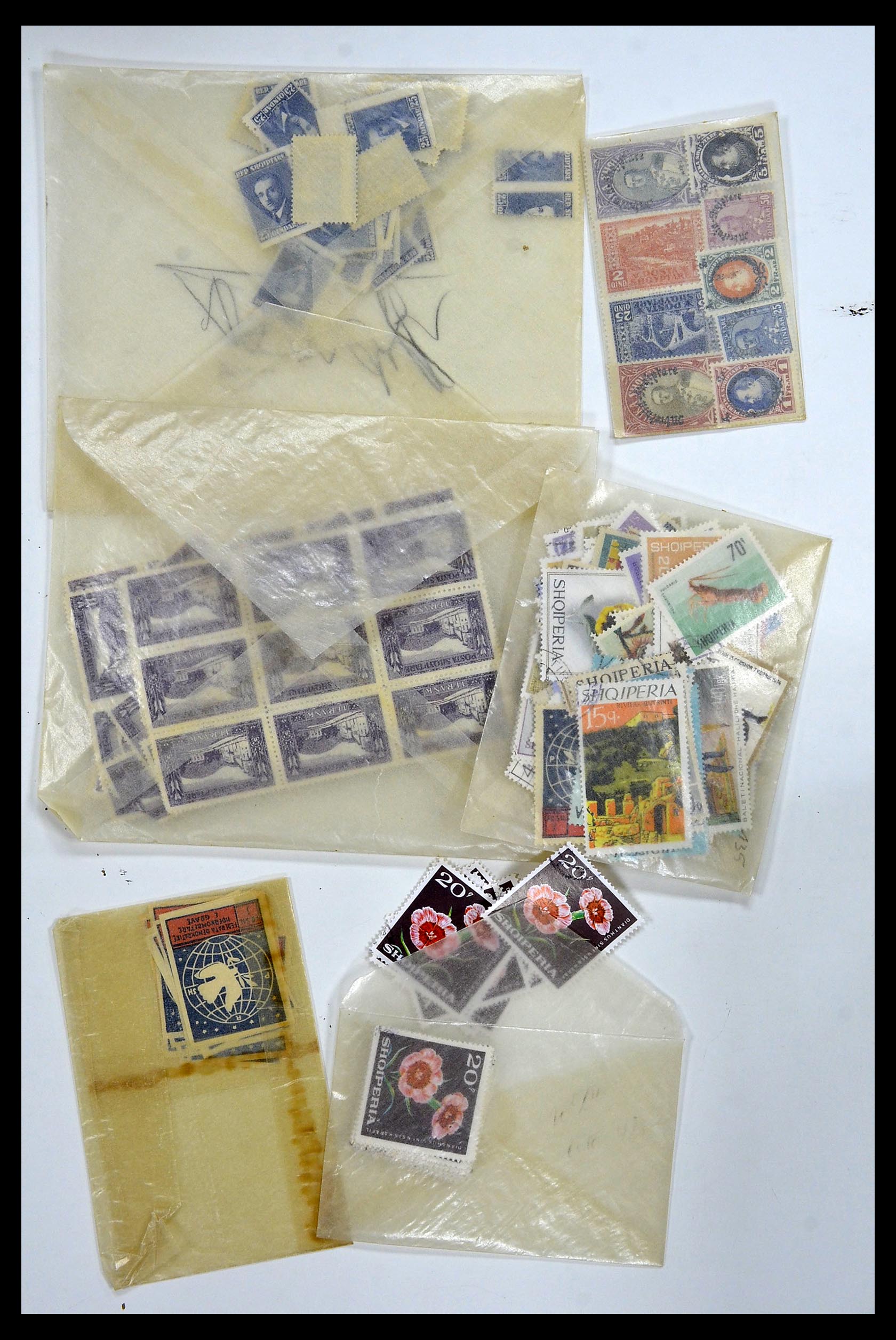 34285 047 - Postzegelverzameling 34285 Albanië 1914-1945.