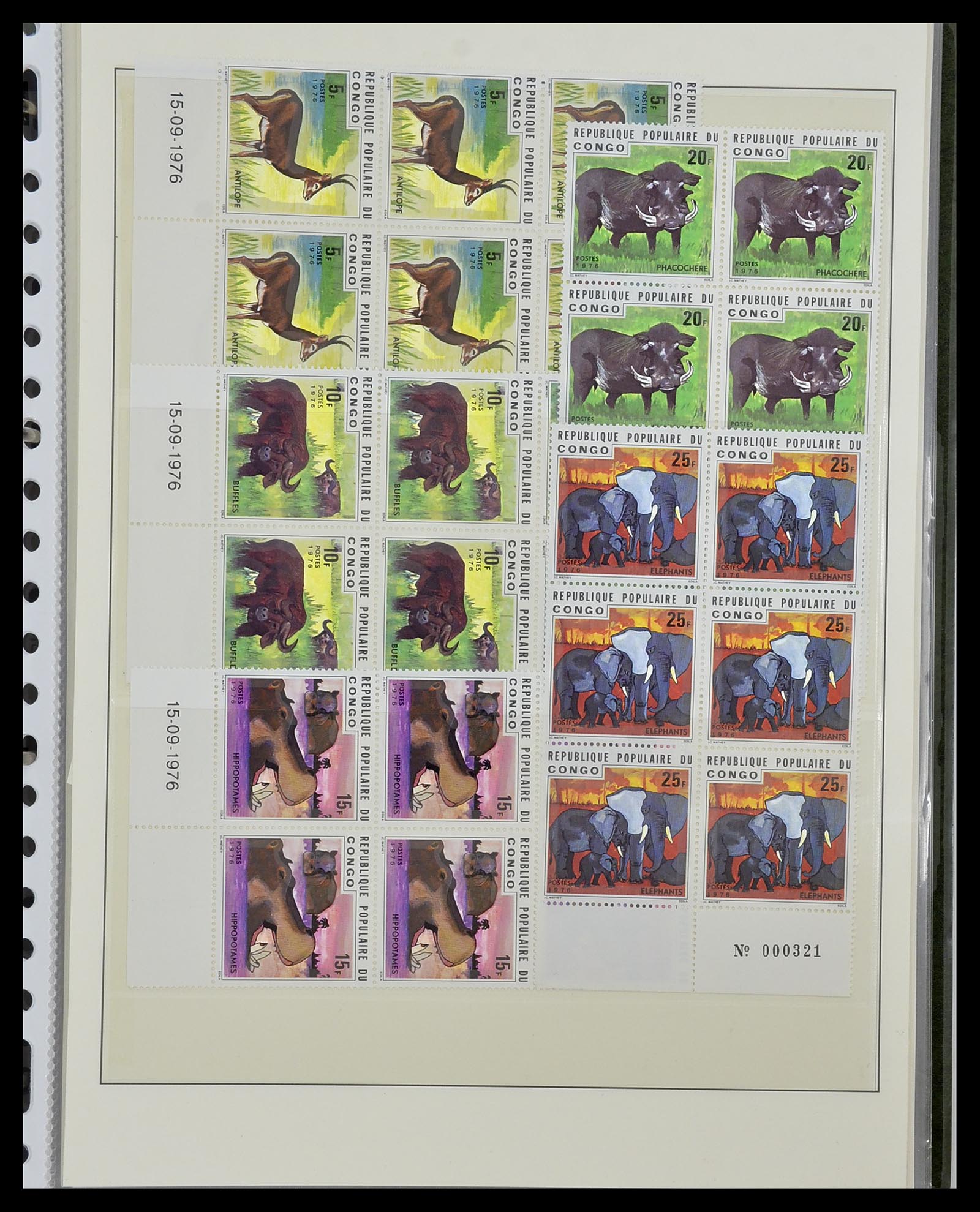 34290 025 - Postzegelverzameling 34290 Motief dieren postfris 1926-2005.