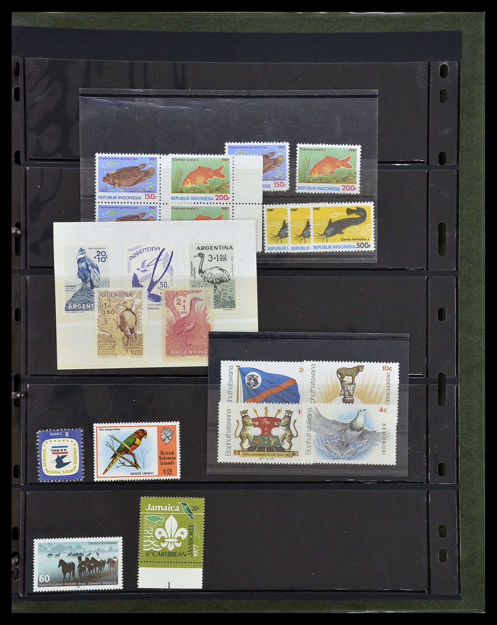 34290 042 - Postzegelverzameling 34290 Motief dieren postfris 1926-2005.