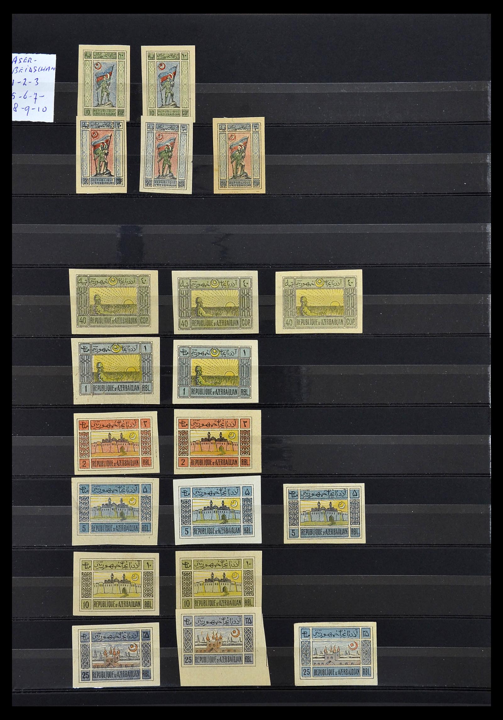 34294 003 - Postzegelverzameling 34294 Russische gebieden en back of the book 186
