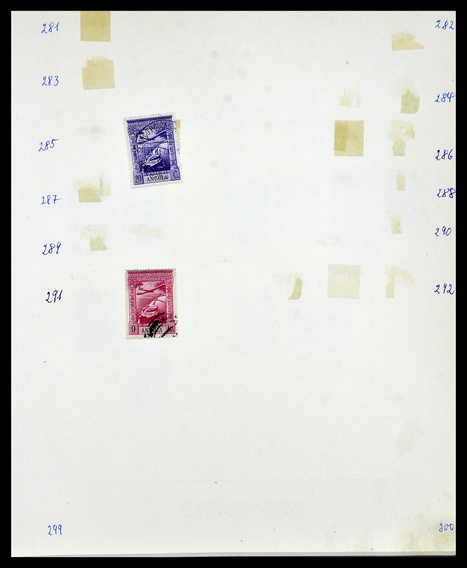 34305 048 - Postzegelverzameling 34305 Portugese koloniën 1870-1970.