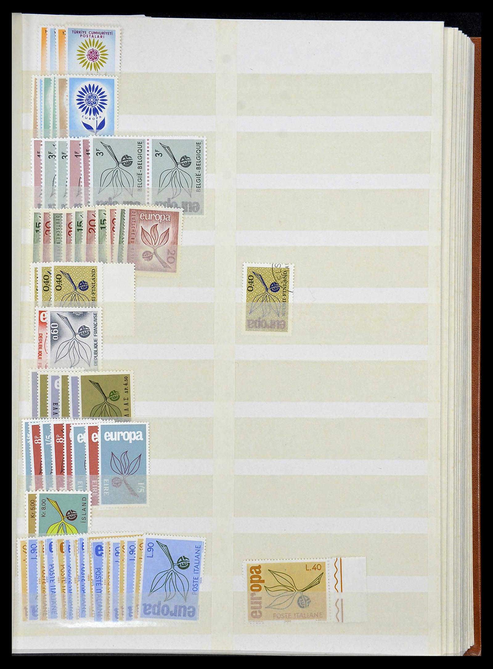 34308 013 - Postzegelverzameling 34308 Europa CEPT 1956-2000.