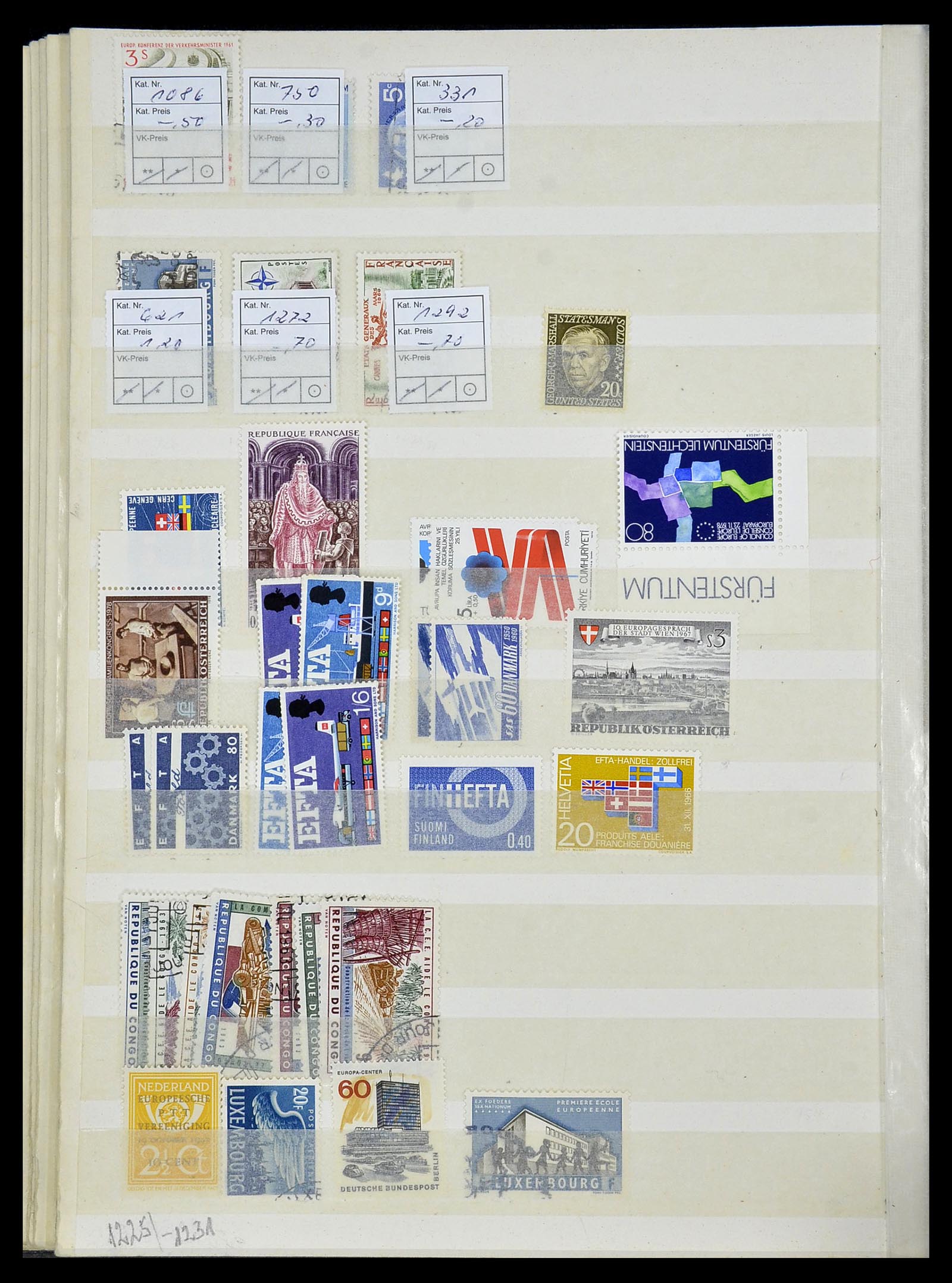 34308 119 - Postzegelverzameling 34308 Europa CEPT 1956-2000.