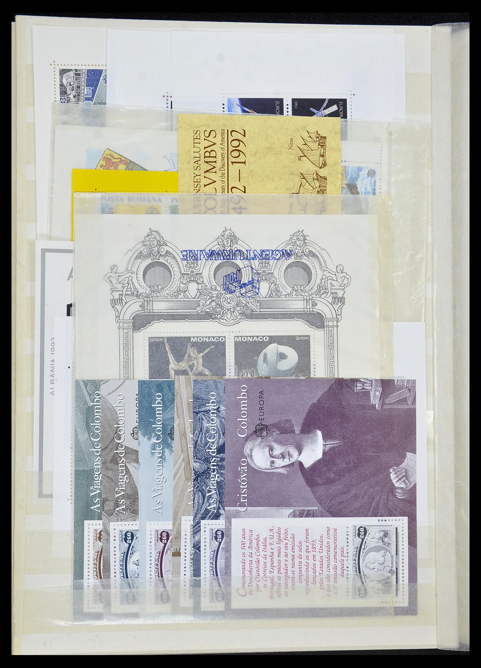 34308 129 - Postzegelverzameling 34308 Europa CEPT 1956-2000.