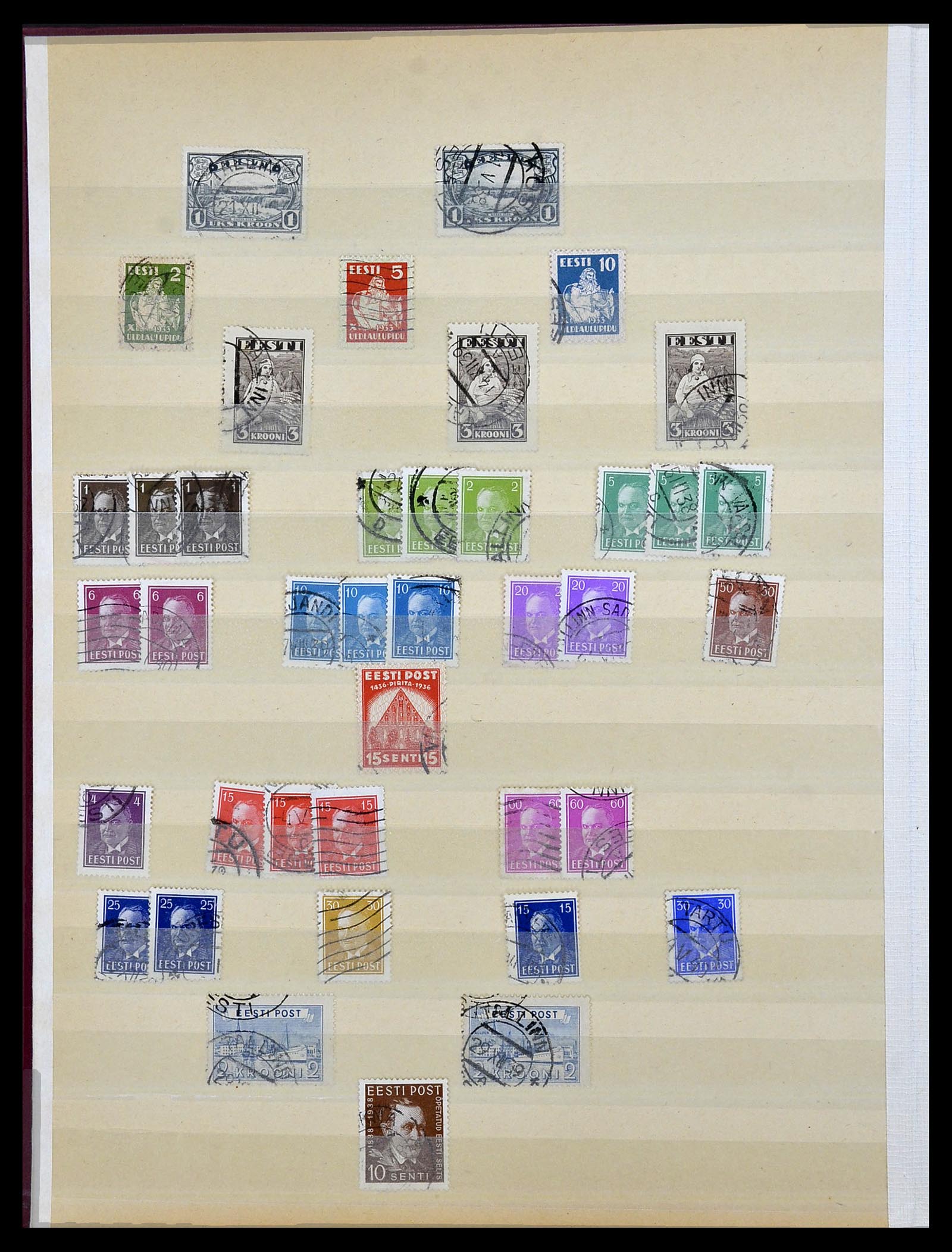 34311 011 - Postzegelverzameling 34311 Baltische Staten 1918-1941.