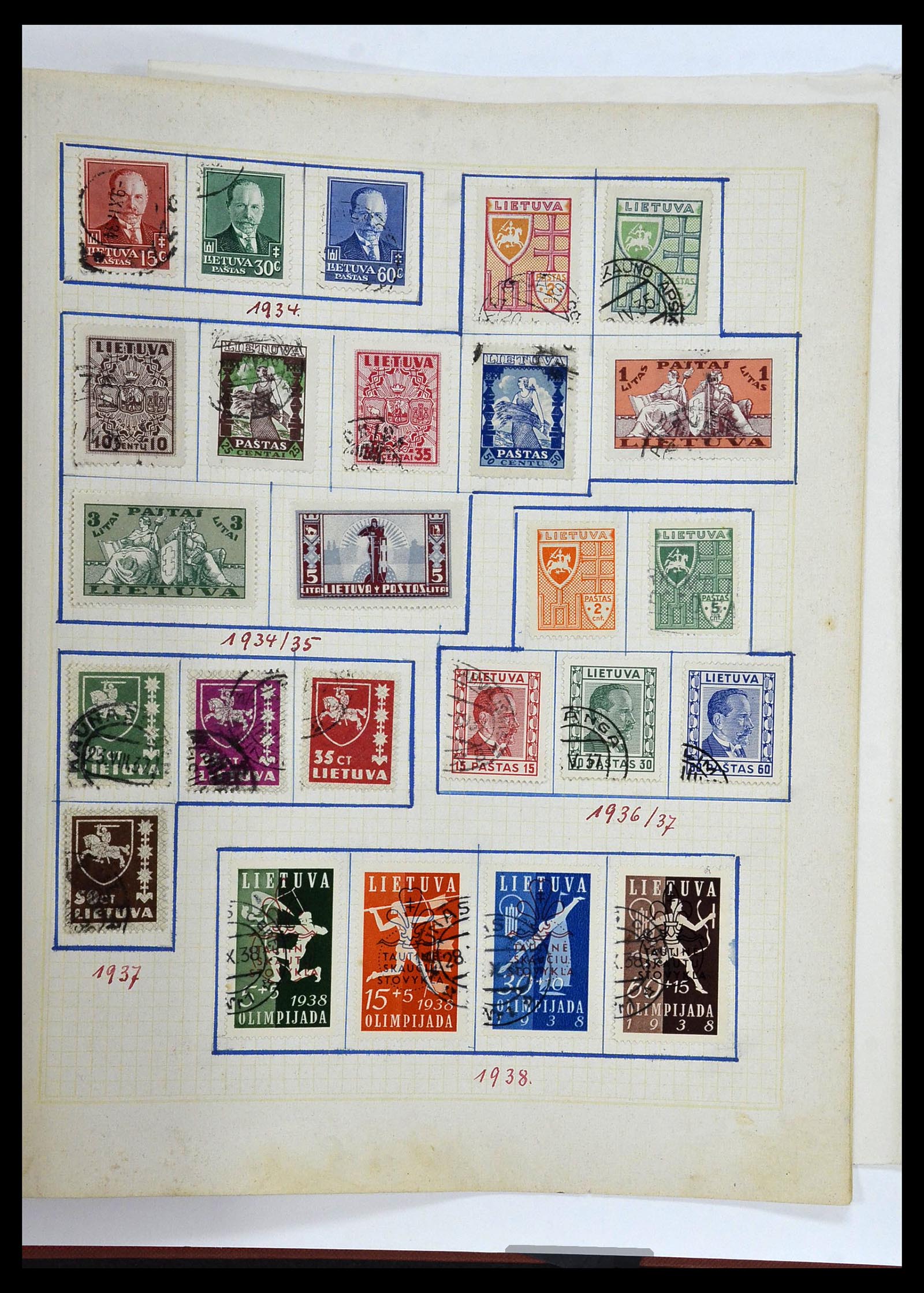 34311 069 - Stamp collection 34311 Baltic States 1918-1941.